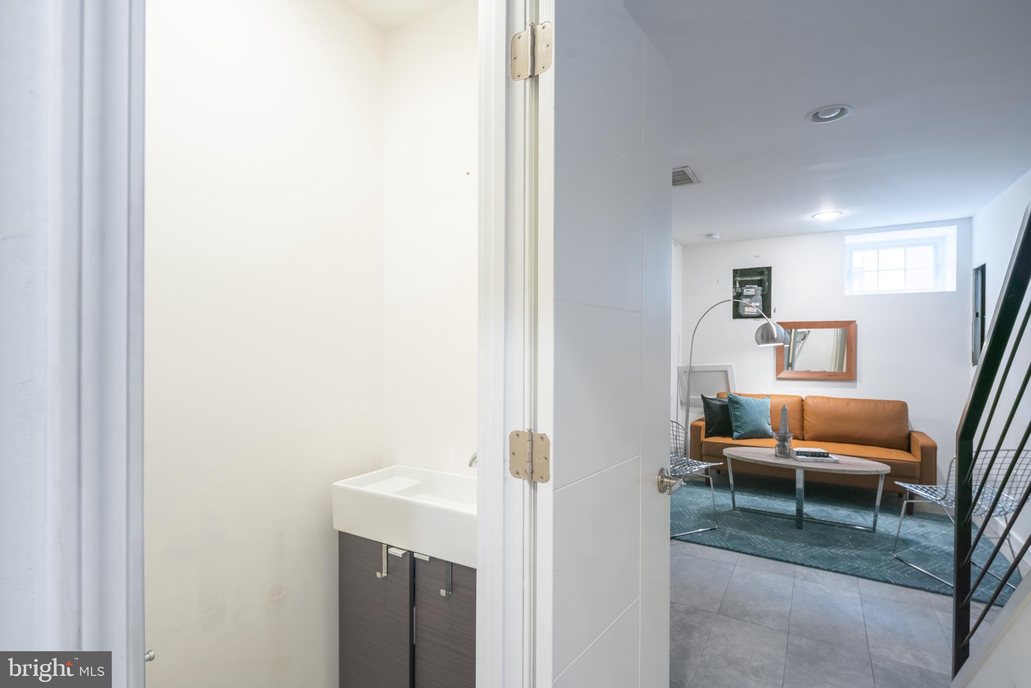 PASSYUNK SQUARE - Residential Lease