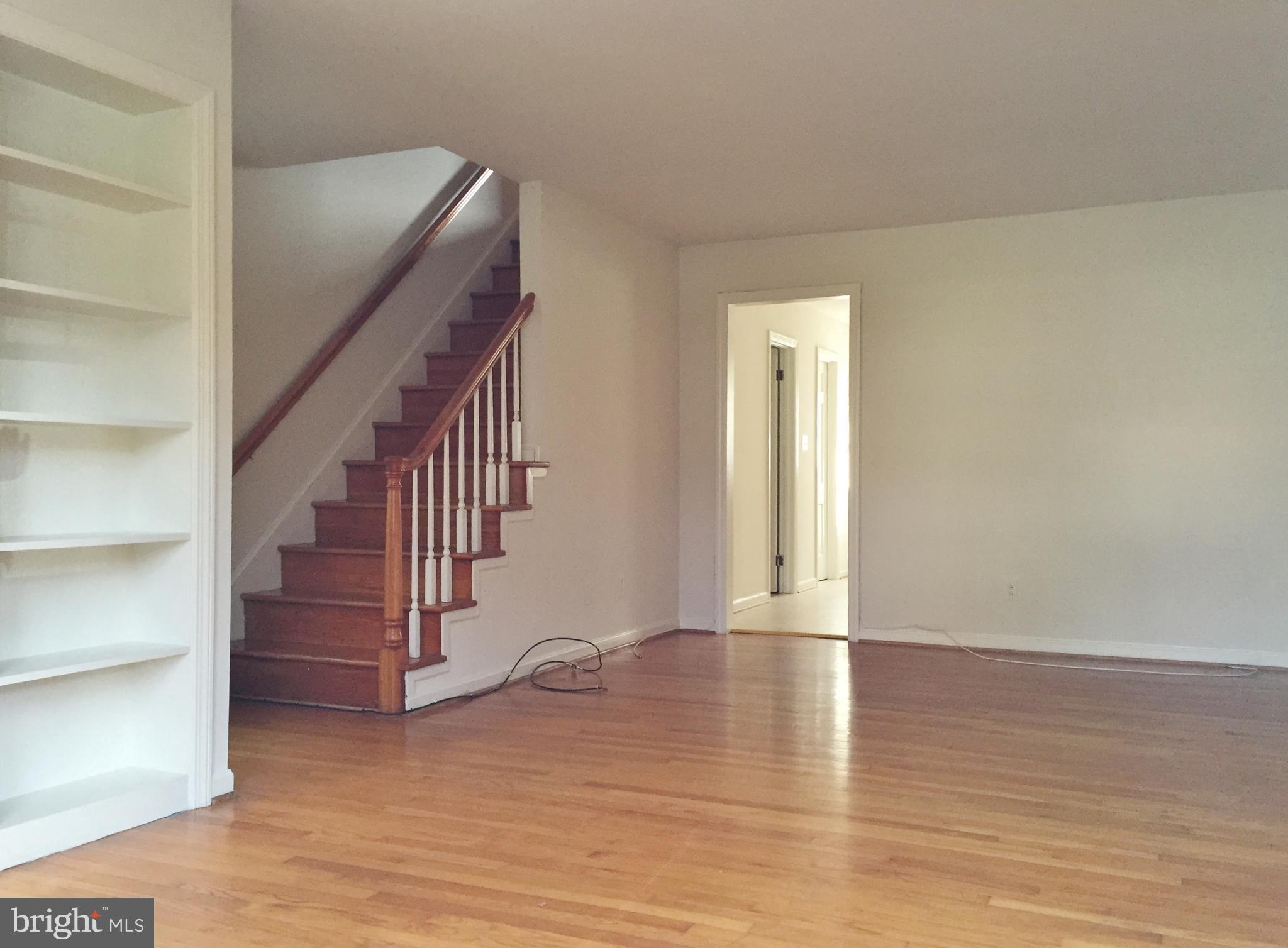 DOWNTOWN FREDERICKSBURG - Residential Lease