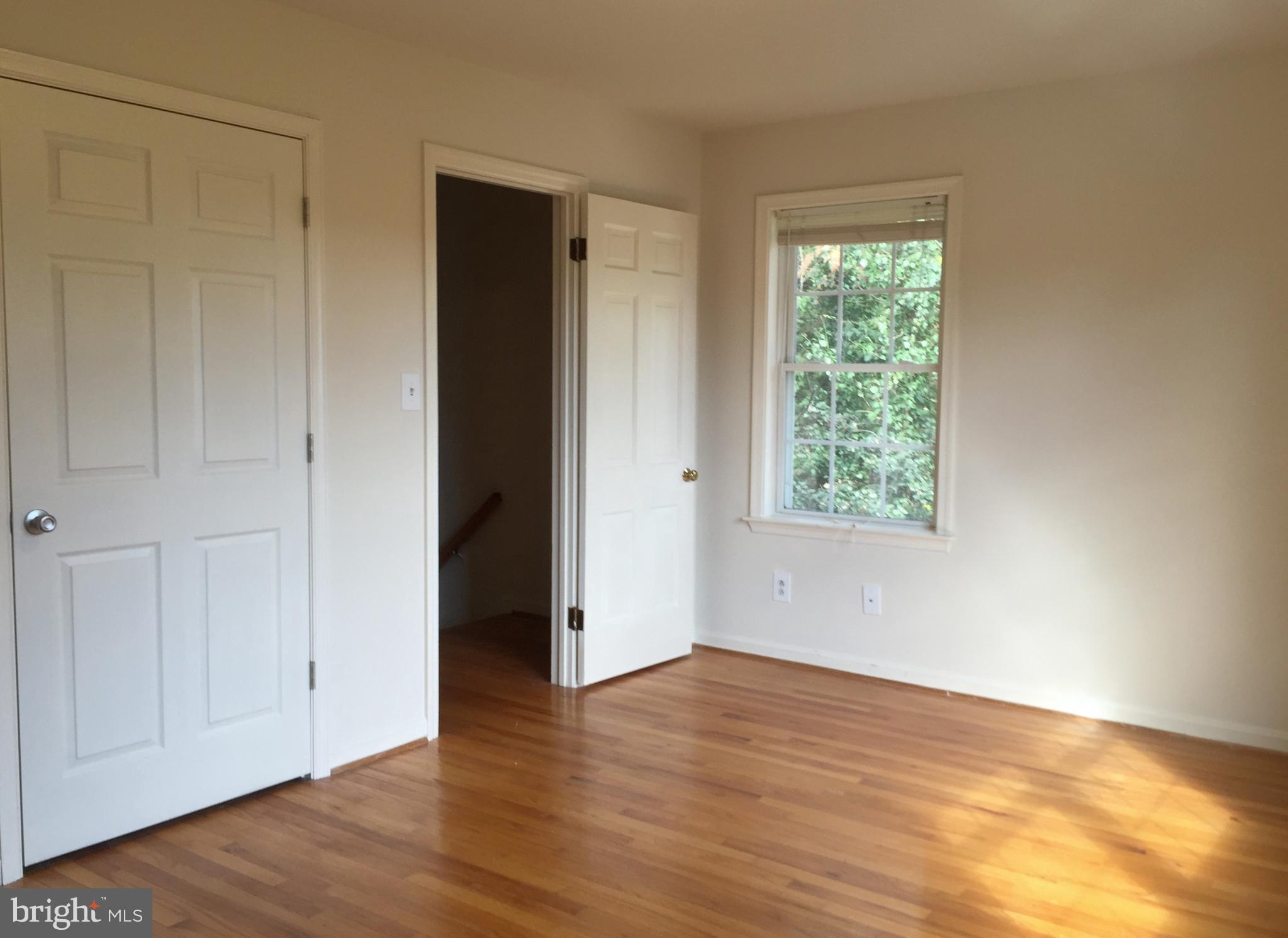 DOWNTOWN FREDERICKSBURG - Residential Lease