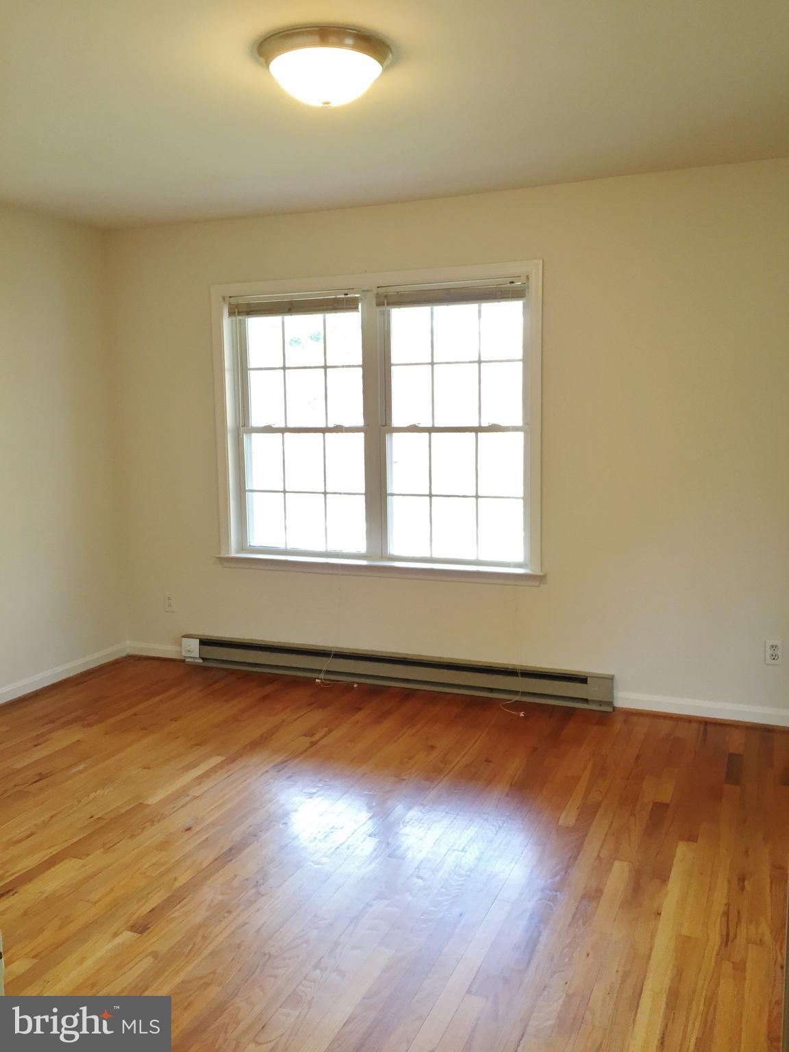 DOWNTOWN FREDERICKSBURG - Residential Lease