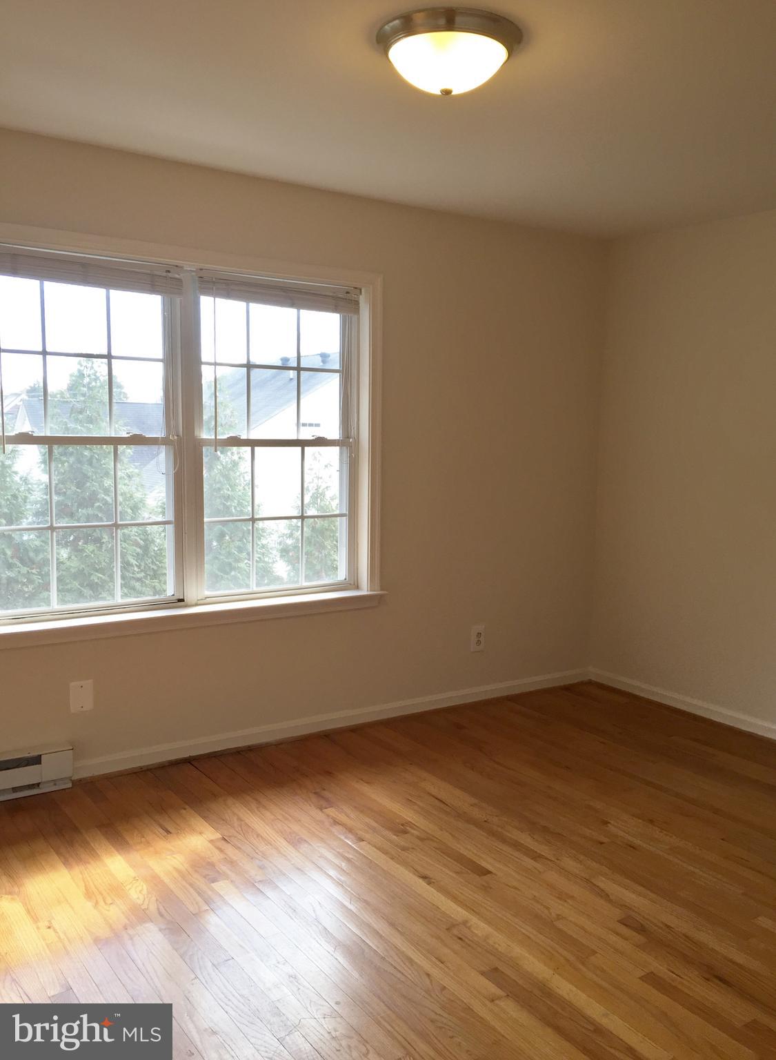 DOWNTOWN FREDERICKSBURG - Residential Lease