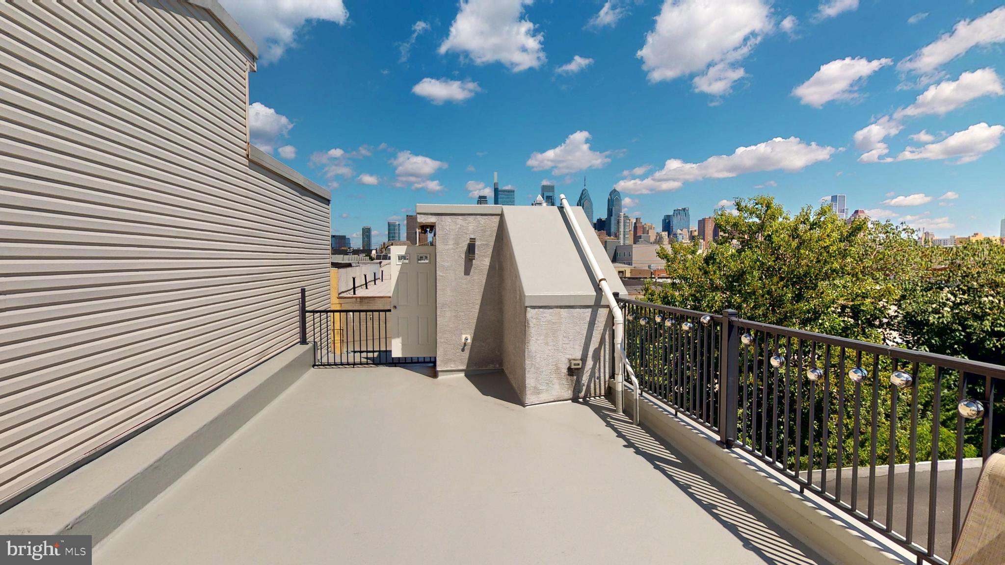 POINT BREEZE - Residential