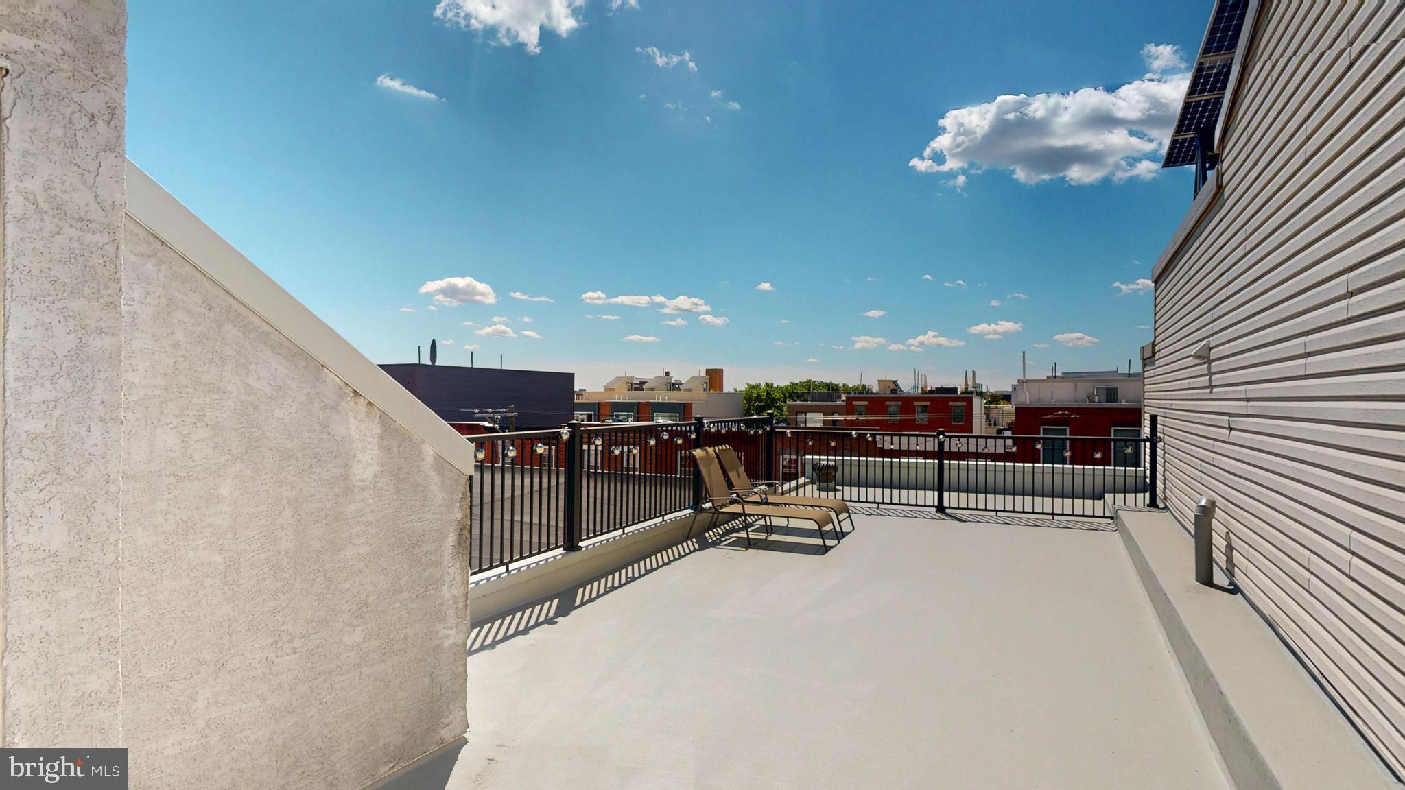 POINT BREEZE - Residential