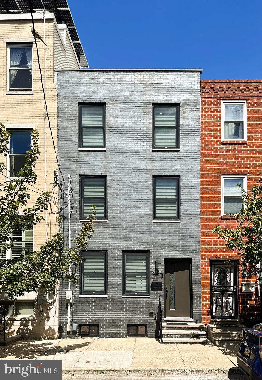 POINT BREEZE - Residential