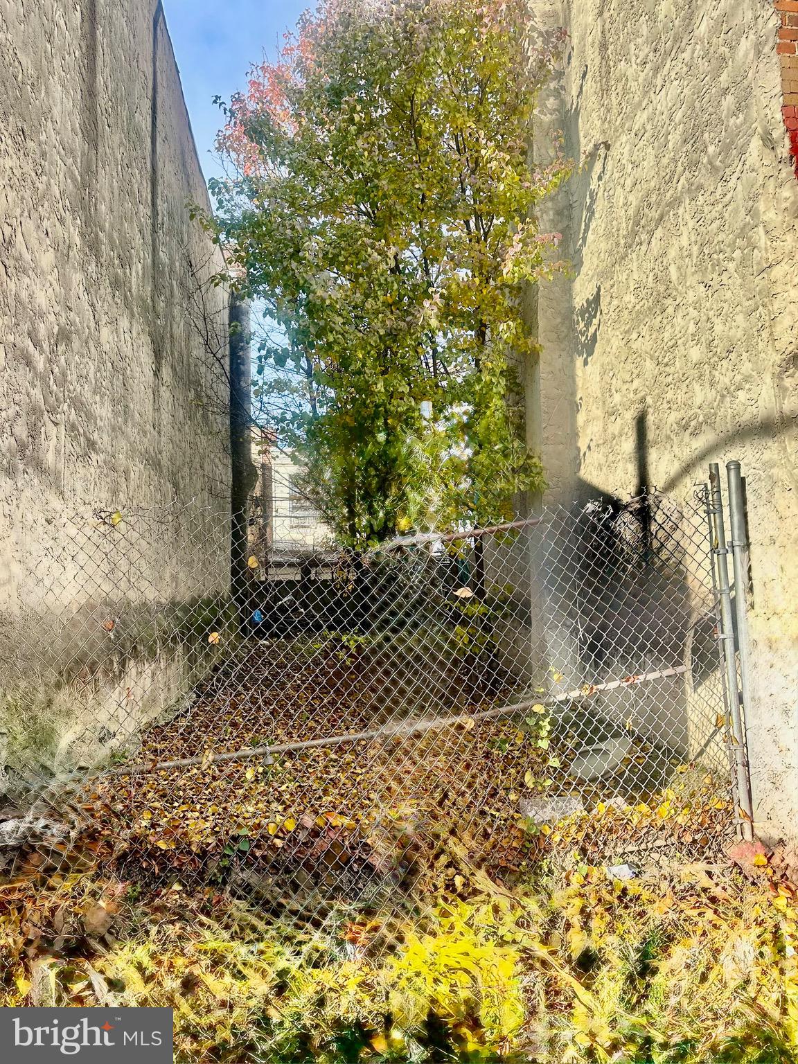 3350 N PHILIP STREET