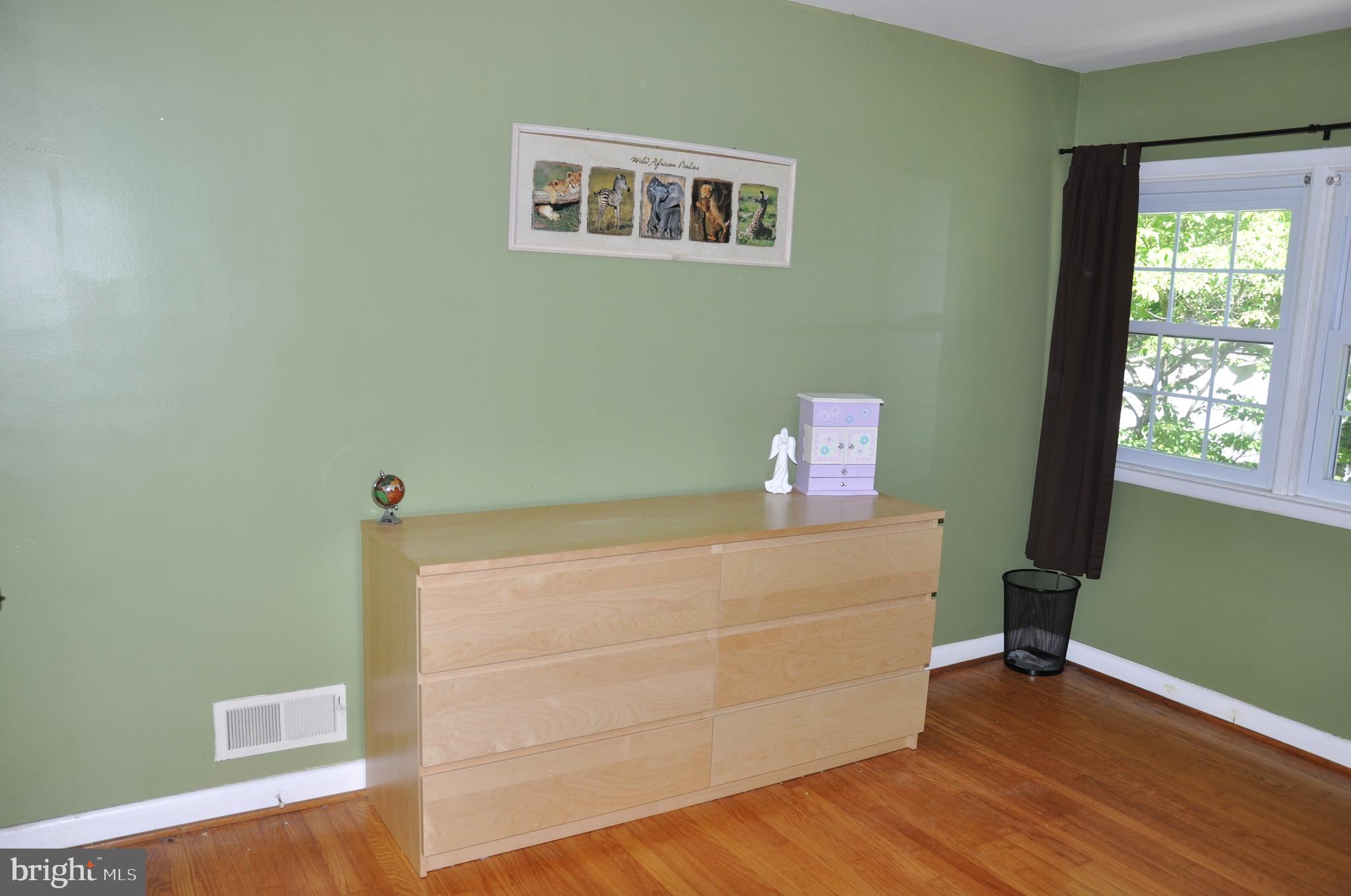 GLENDALE - Residential