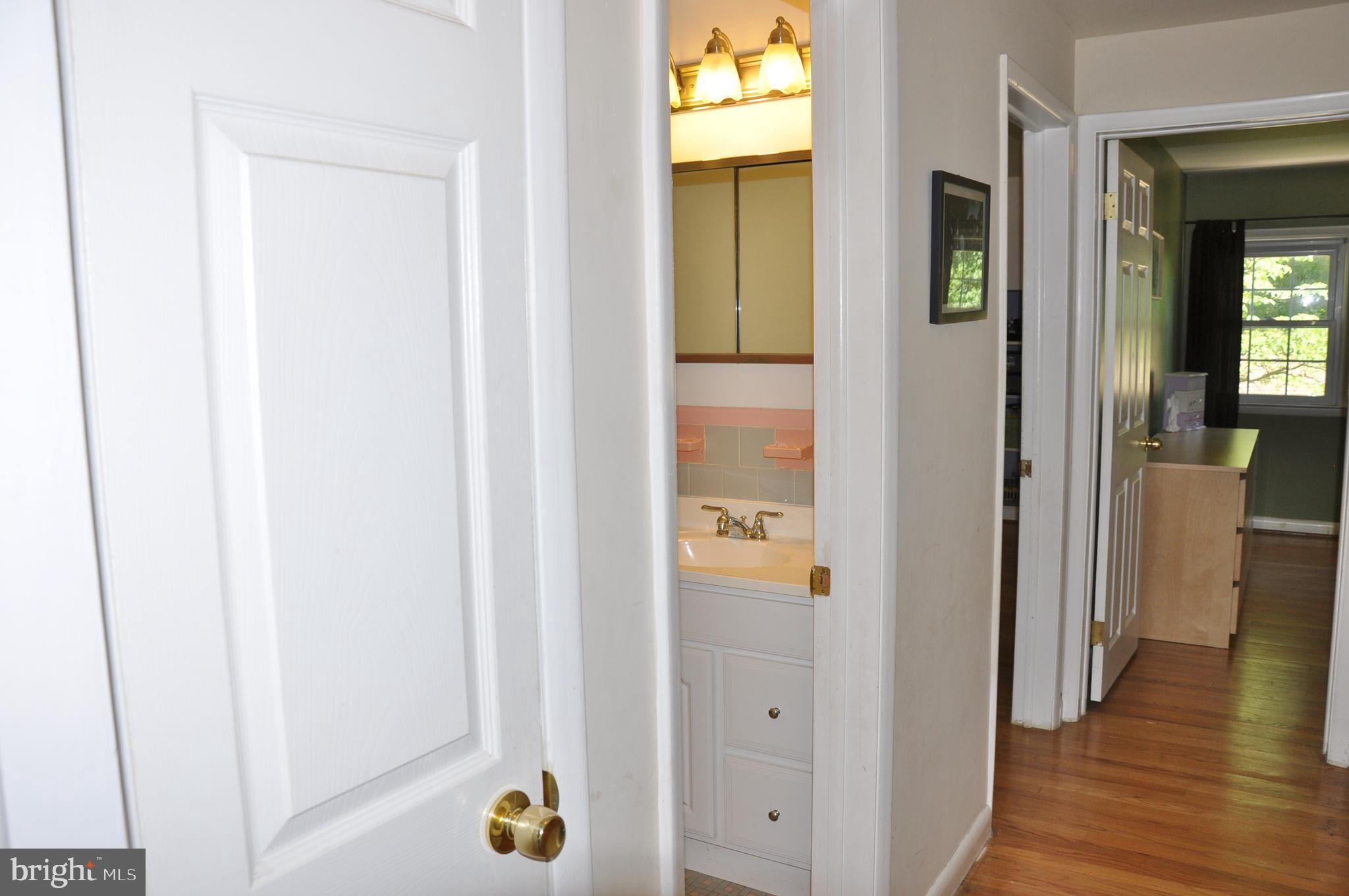 GLENDALE - Residential