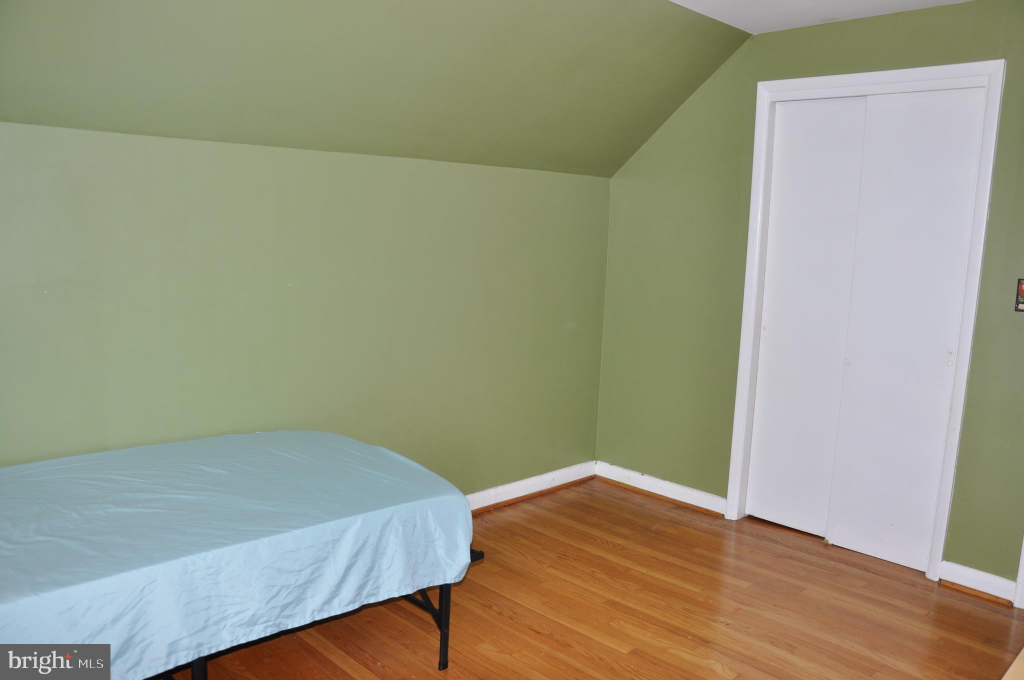 GLENDALE - Residential