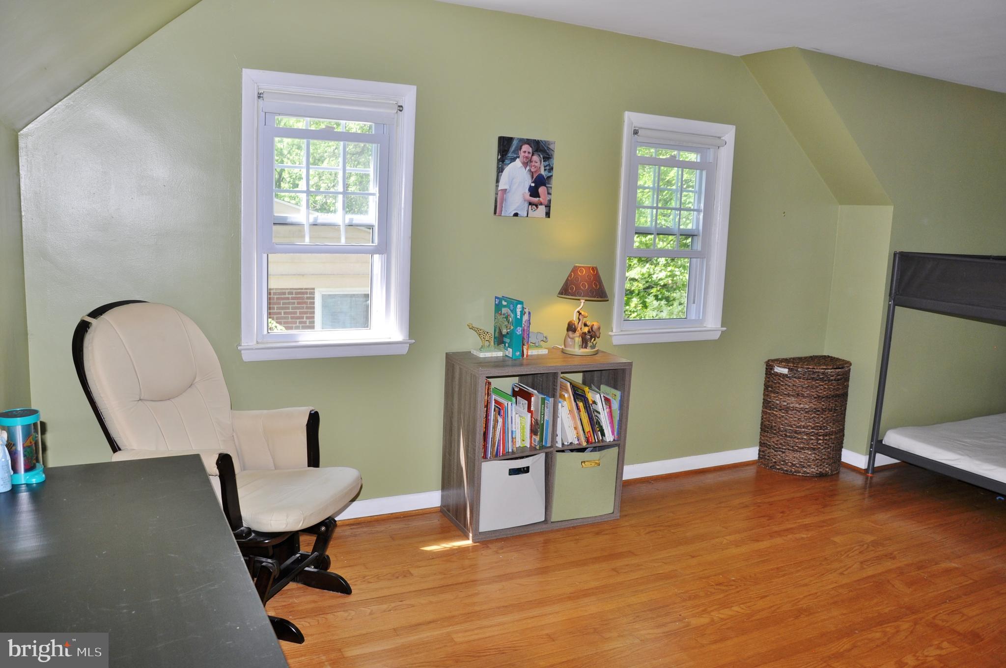 GLENDALE - Residential