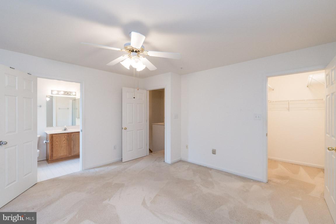 FARMINGTON VILLAGE - Residential