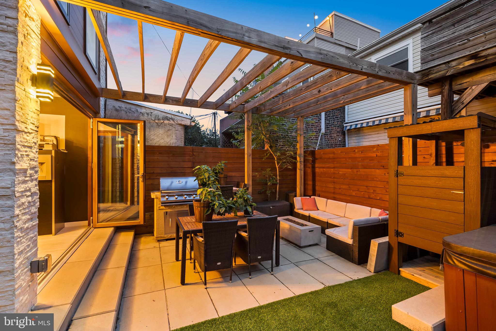 FISHTOWN - Residential