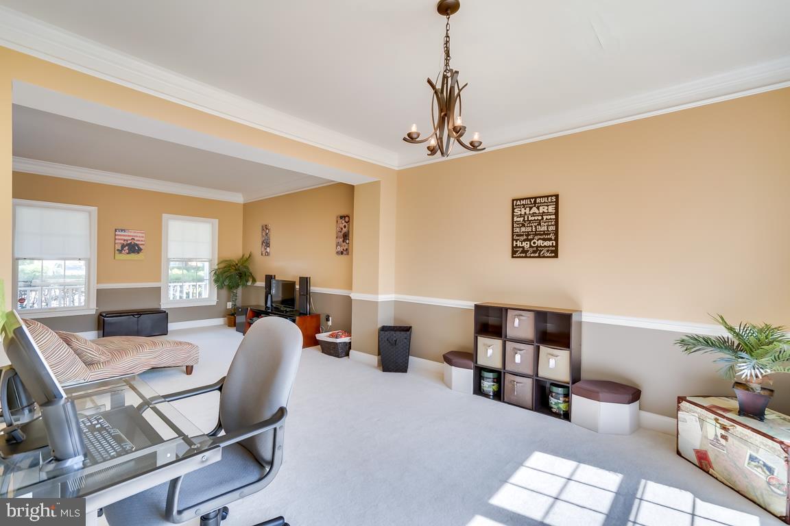 DOMINION VALLEY COUNTRY CLUB - Residential