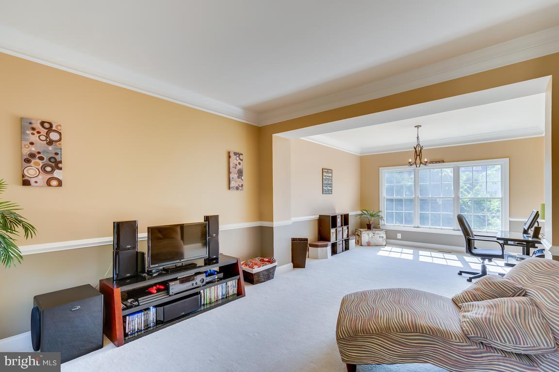 DOMINION VALLEY COUNTRY CLUB - Residential