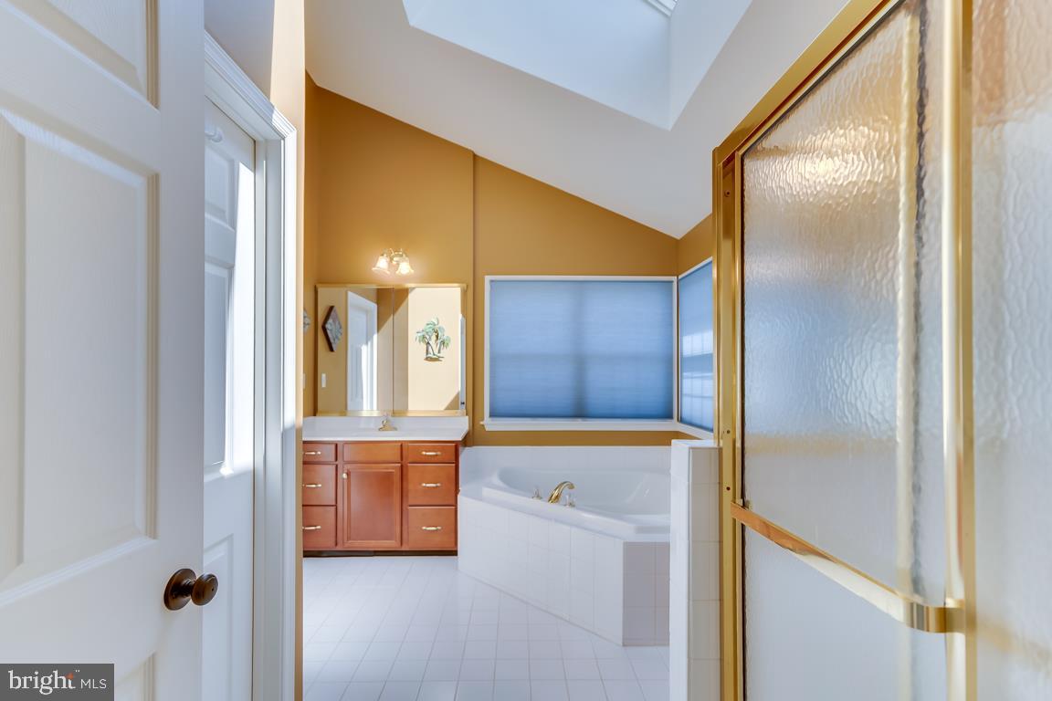 DOMINION VALLEY COUNTRY CLUB - Residential