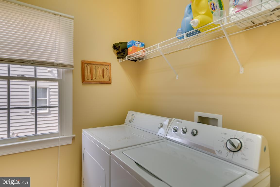 DOMINION VALLEY COUNTRY CLUB - Residential