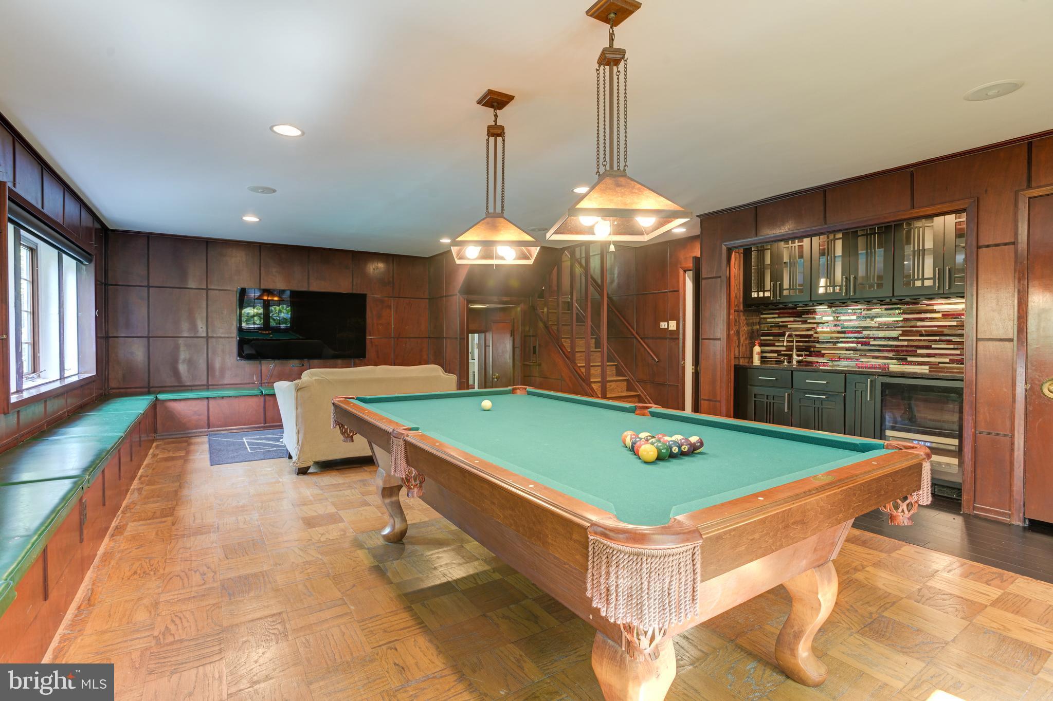 ROLAND PARK - Residential