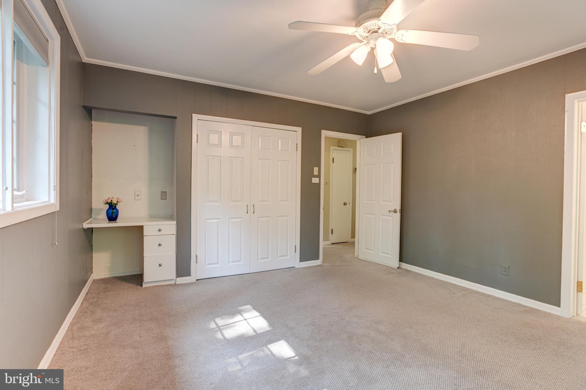 ROLAND PARK - Residential