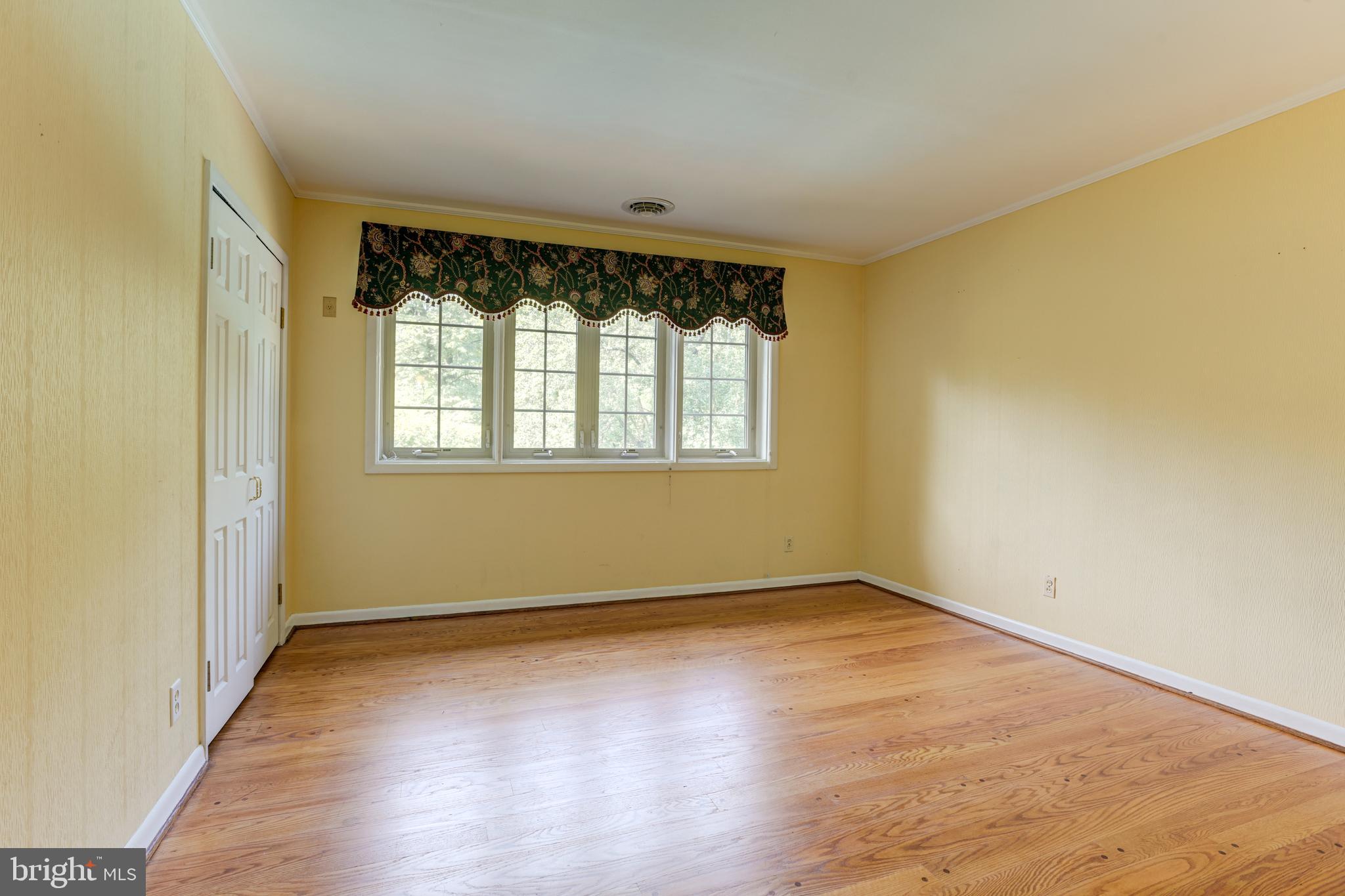 ROLAND PARK - Residential