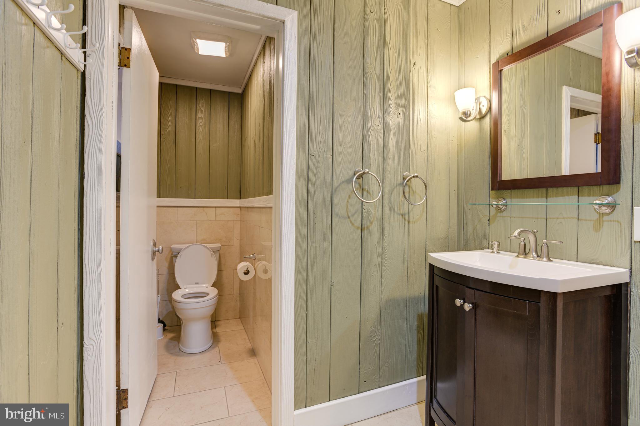 ROLAND PARK - Residential