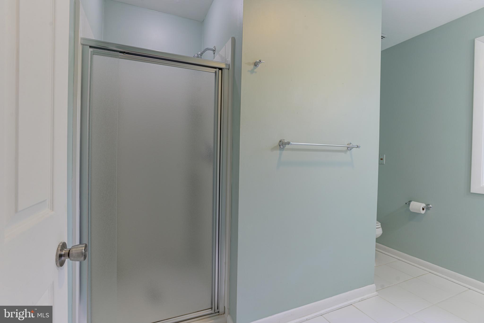 ROLAND PARK - Residential