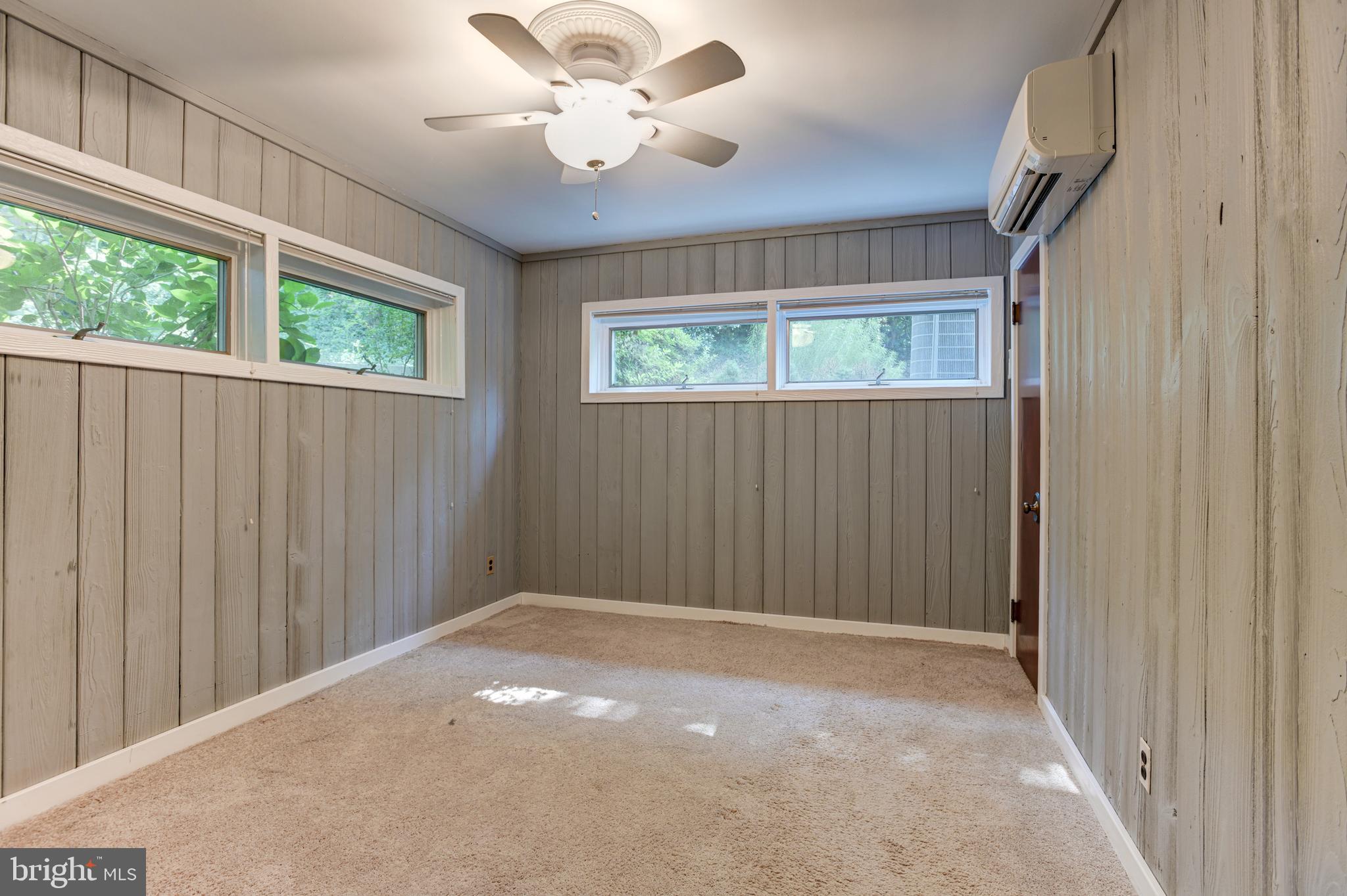 ROLAND PARK - Residential