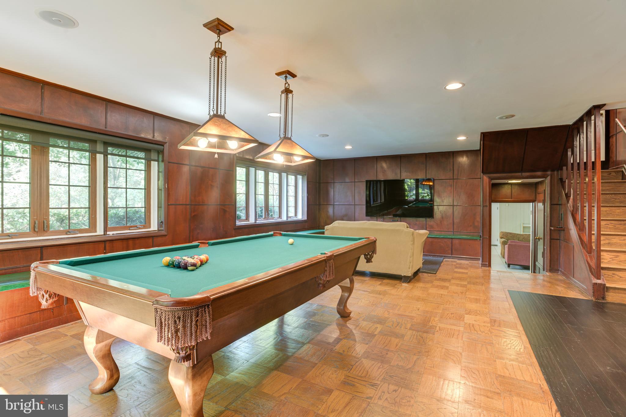 ROLAND PARK - Residential