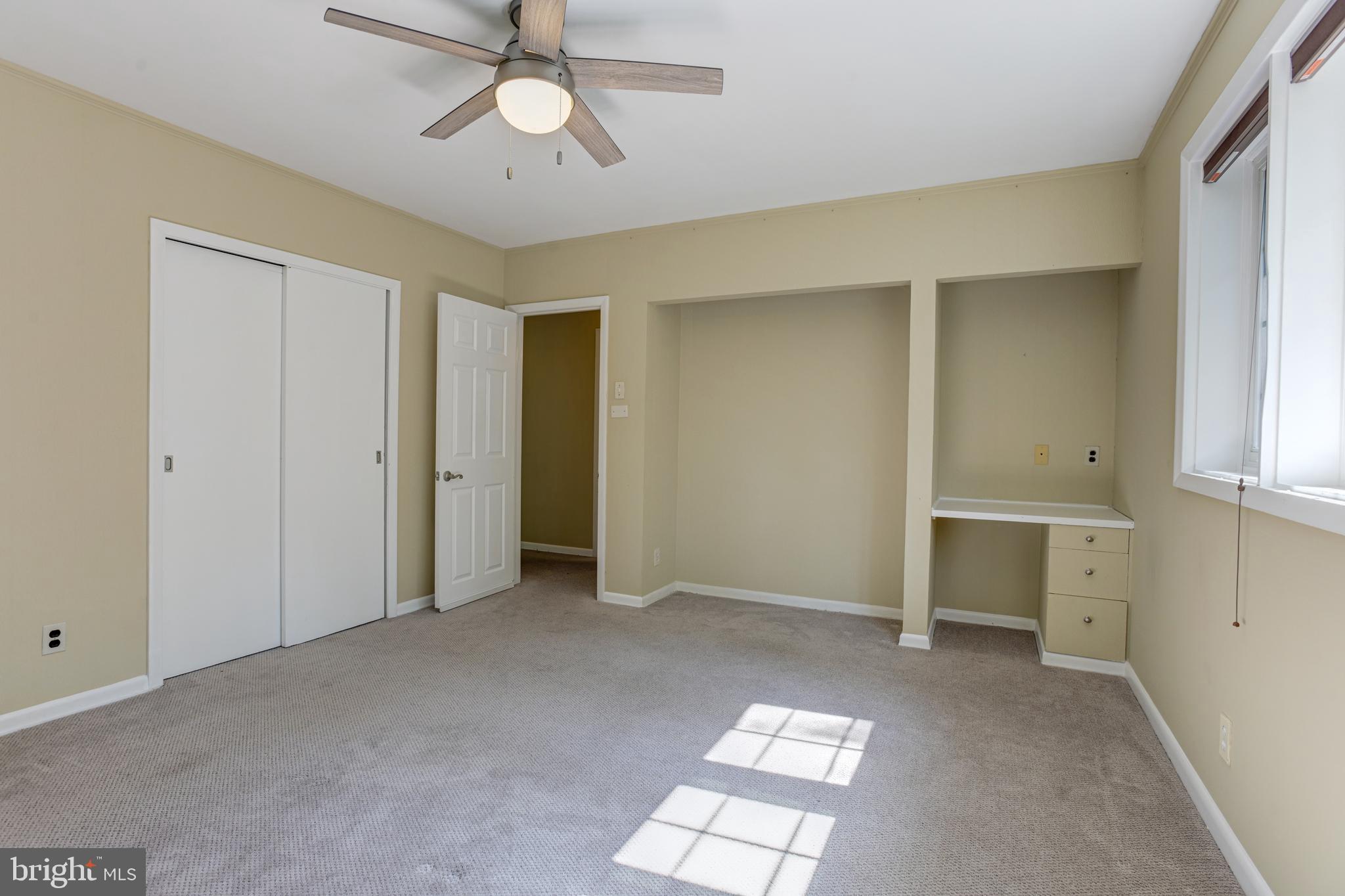 ROLAND PARK - Residential