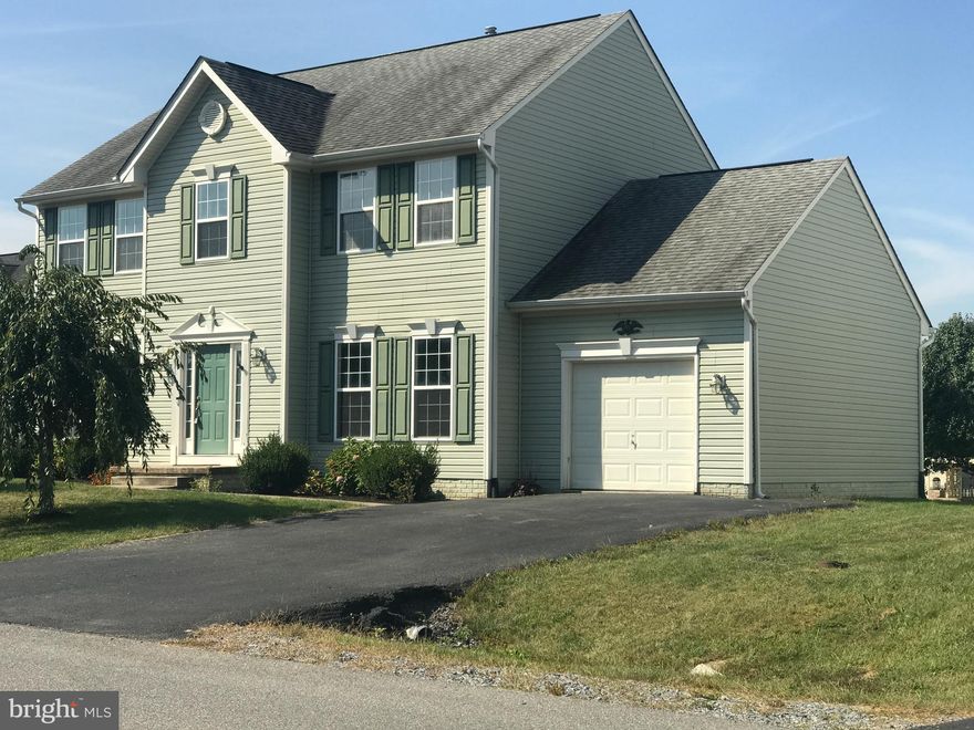 BACK ON THE MARKET, NEWLY RENOVATED, SHOWS WELL!!  Newly Finished Hardwood Flooring and Carpeting Throughout / Sitting Room off Master could be a 4th Bedroom / Family Room with Newly Installed Gas Fireplace / Large Finished Recreation Room with 3rd Full Bath in Basement /  Great Backyard with 14X16 deck / NATURAL GAS for Heat, Cooking, Fireplace & Hot Water Heater. COMMUNITY POOL  & TENNIS COURTS