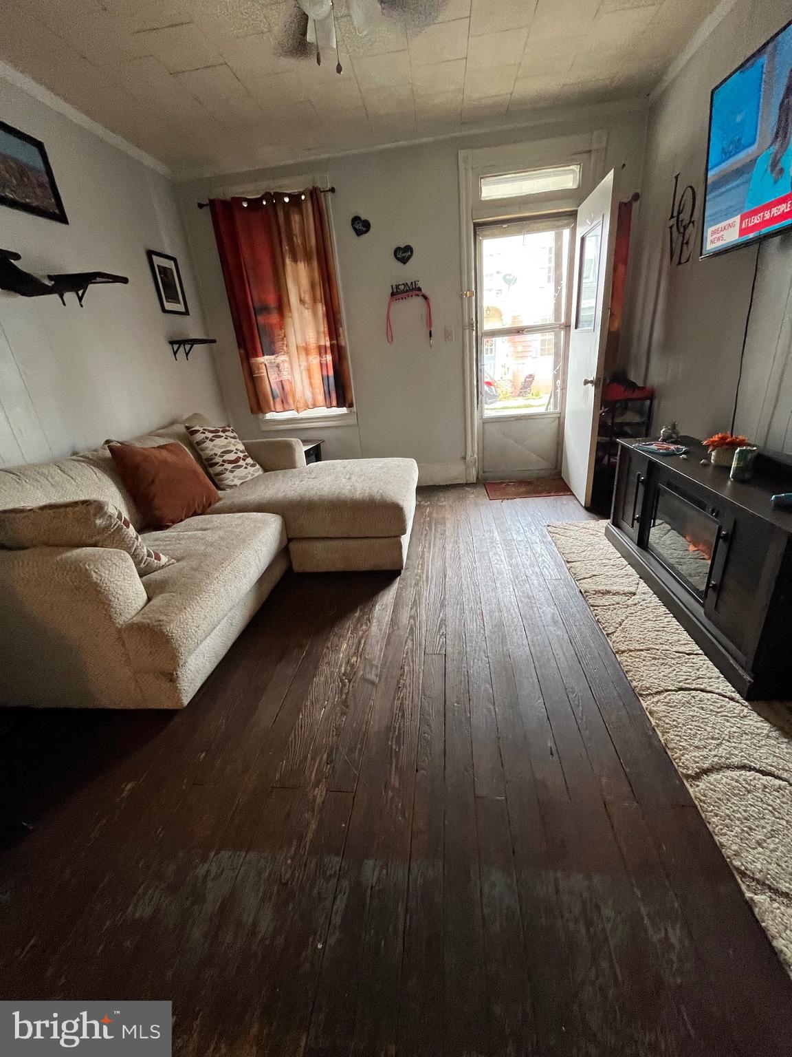 208 & 210 S SPRUCE STREET
