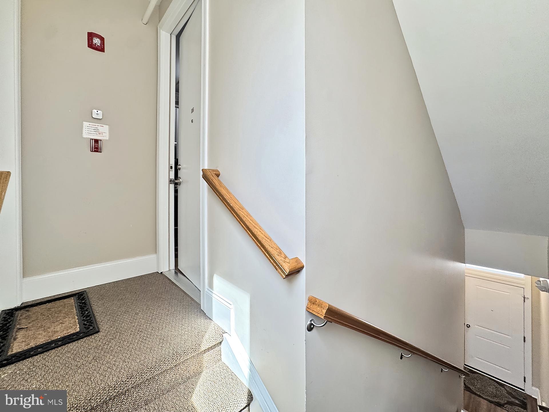 OLD TOWN - Commercial Sale