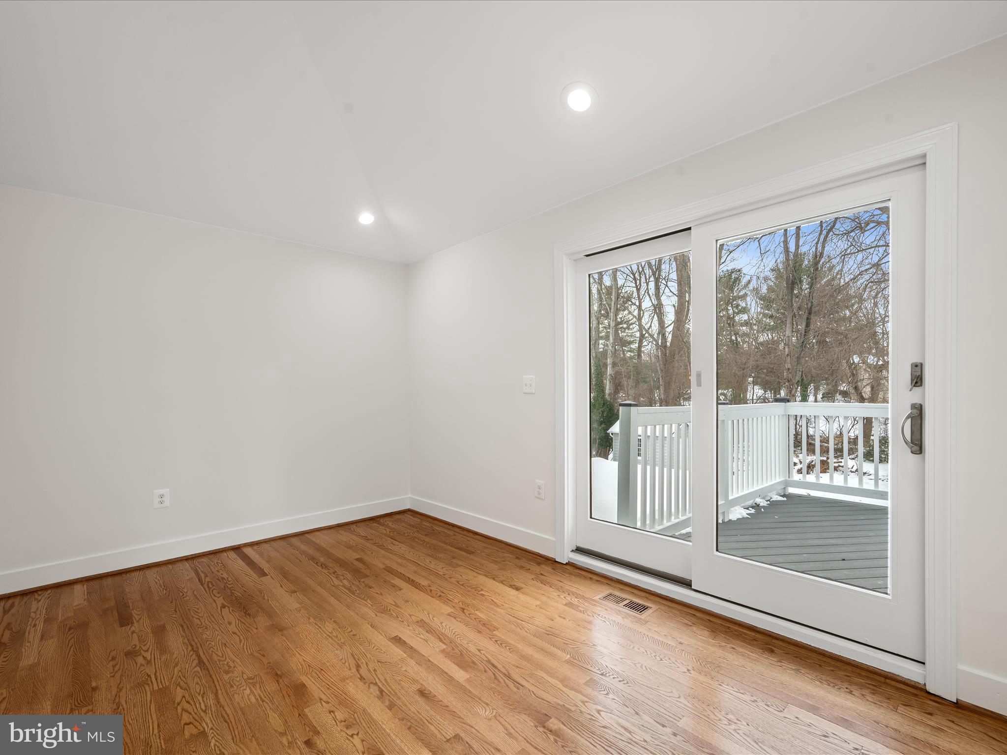 OLIVER ESTATES - Residential