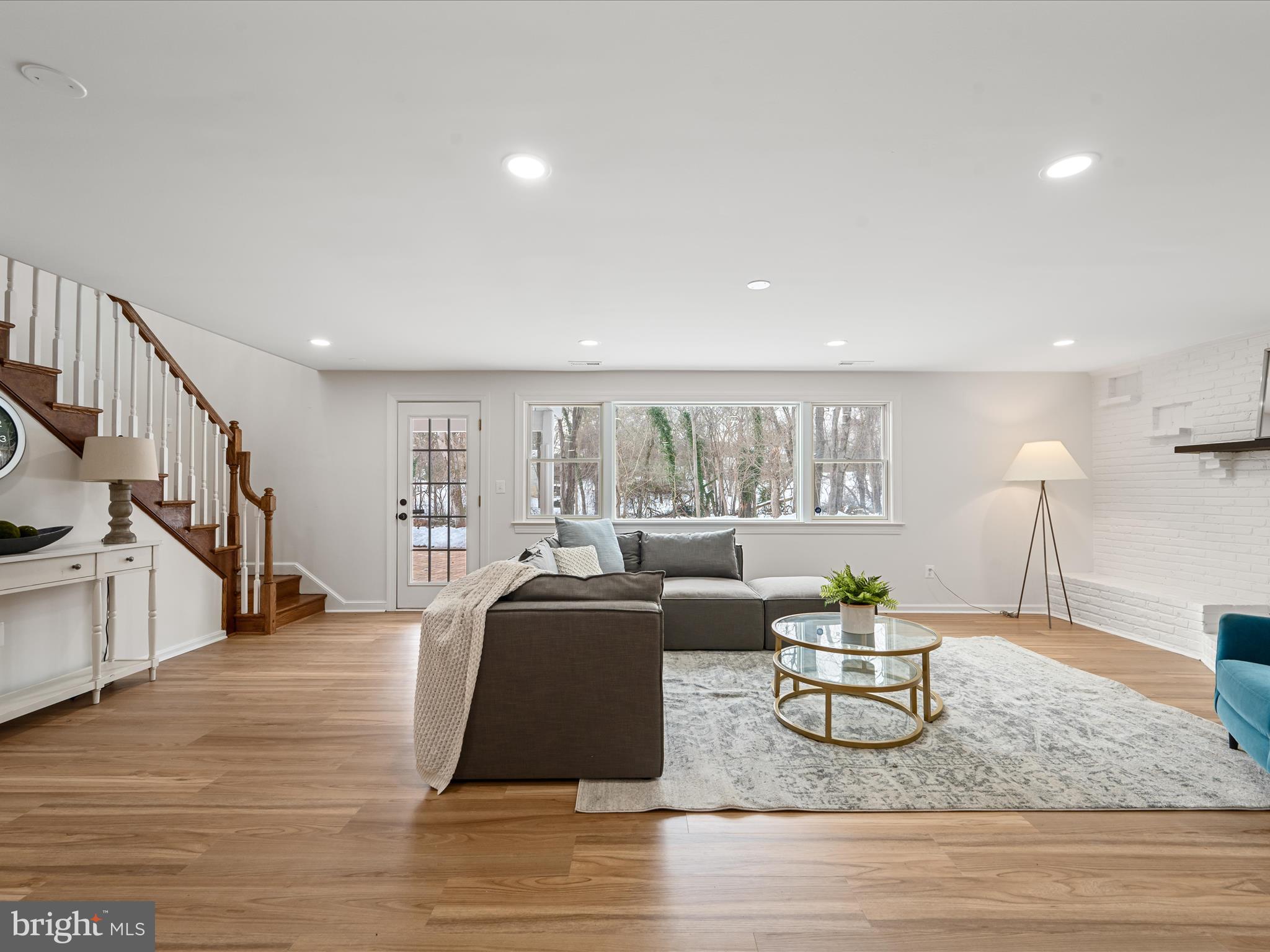 OLIVER ESTATES - Residential