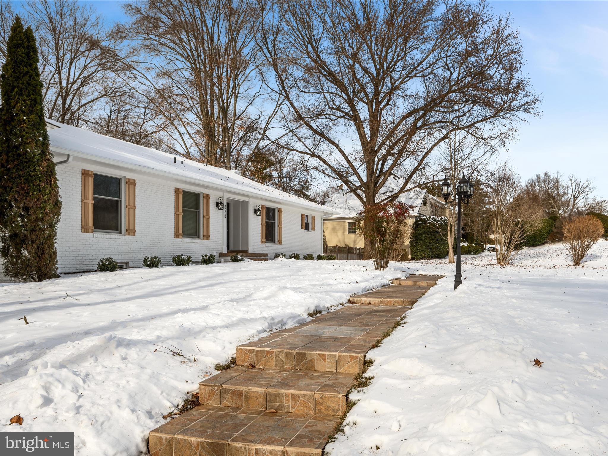 OLIVER ESTATES - Residential