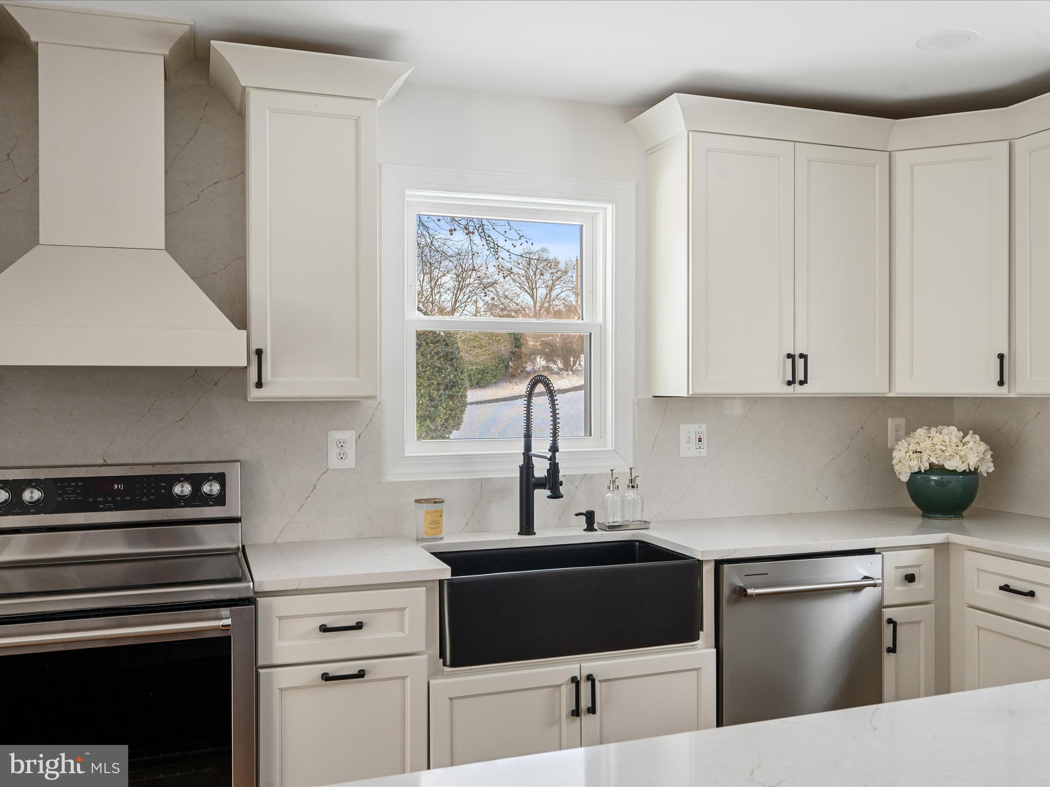 OLIVER ESTATES - Residential