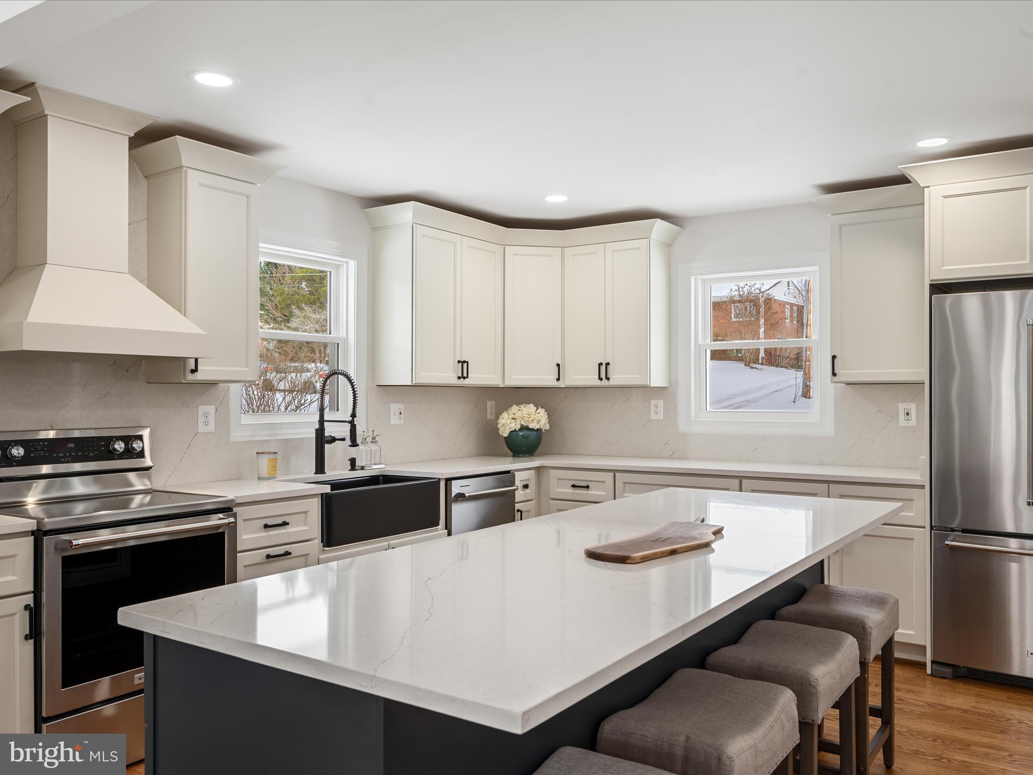 OLIVER ESTATES - Residential