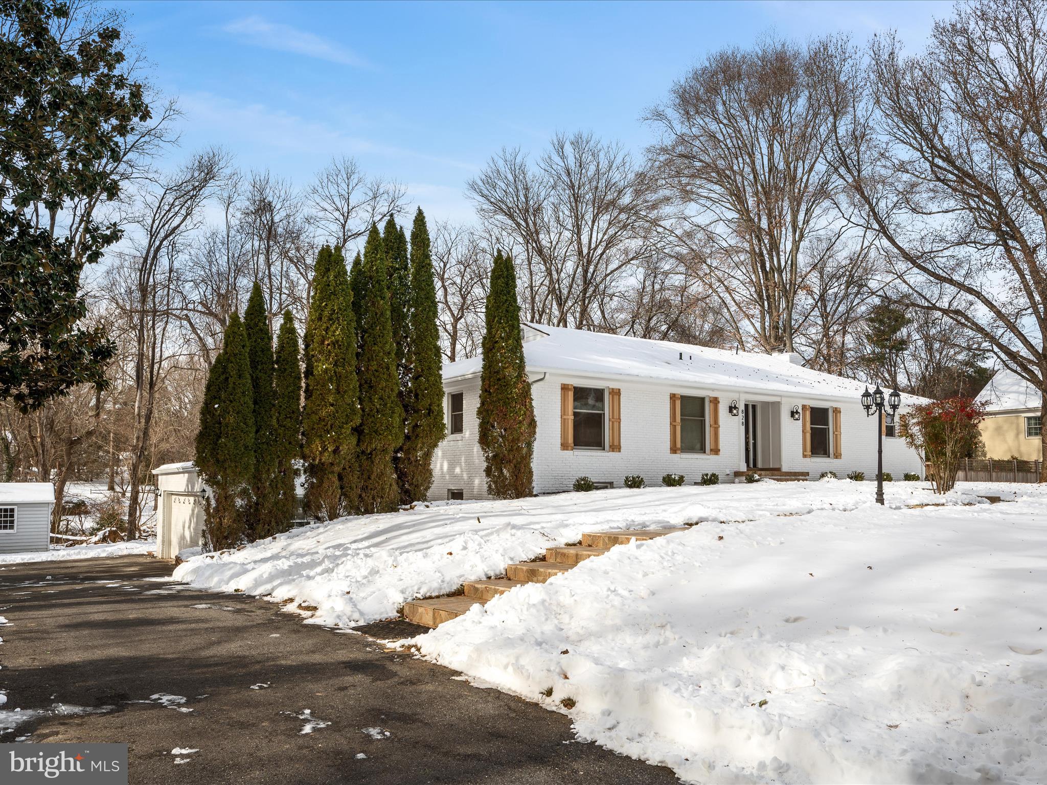 OLIVER ESTATES - Residential