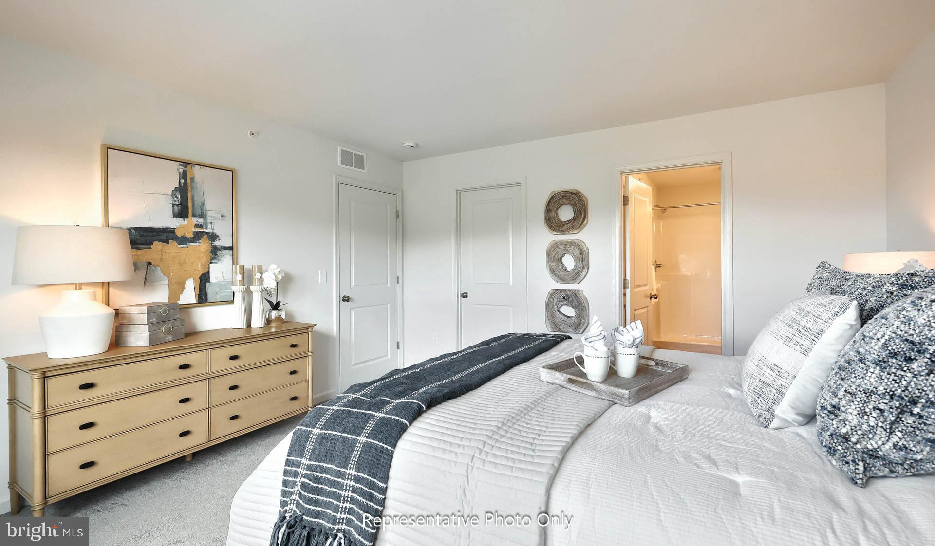 MERIDIAN HEIGHTS - Residential