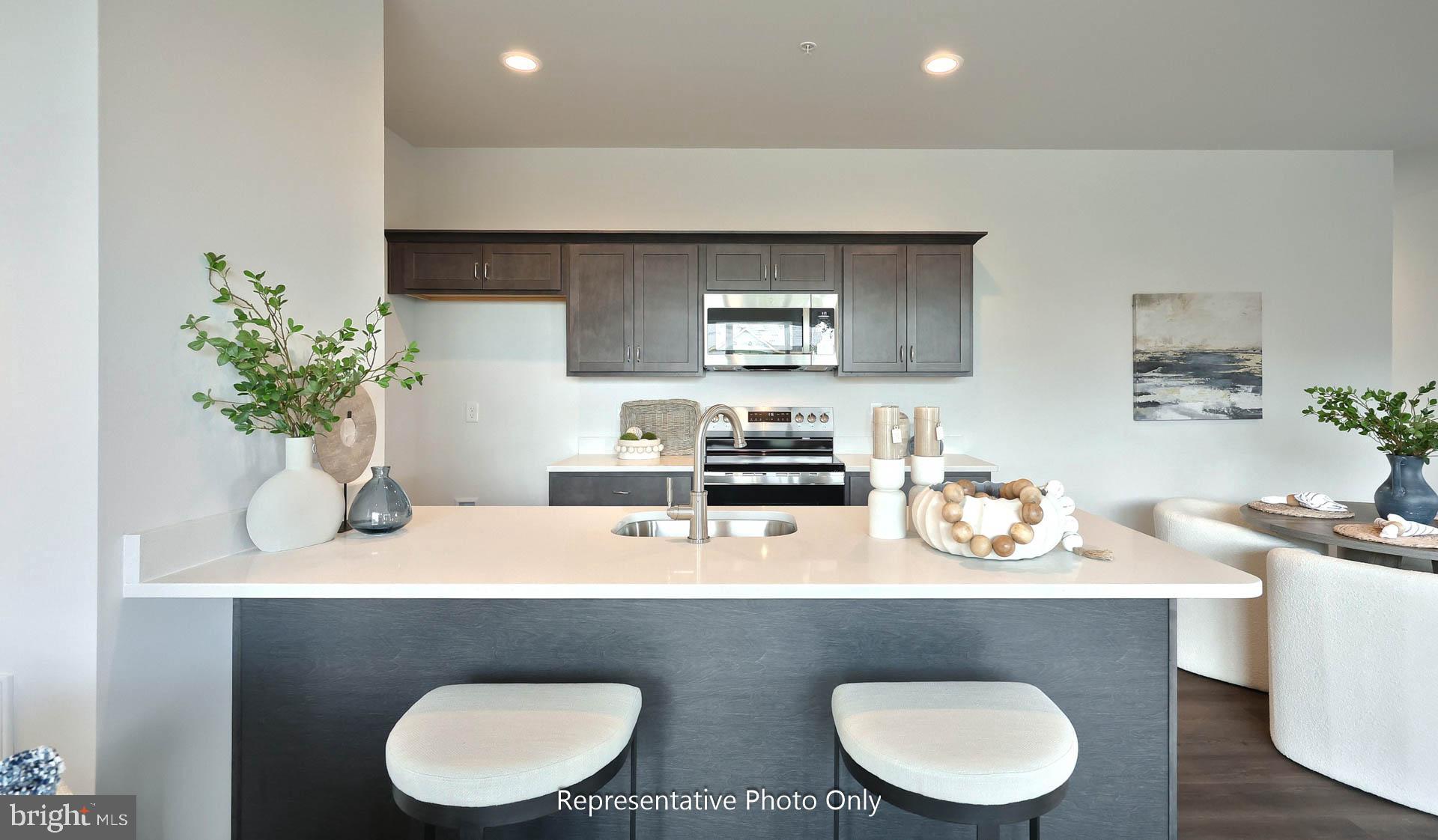 MERIDIAN HEIGHTS - Residential