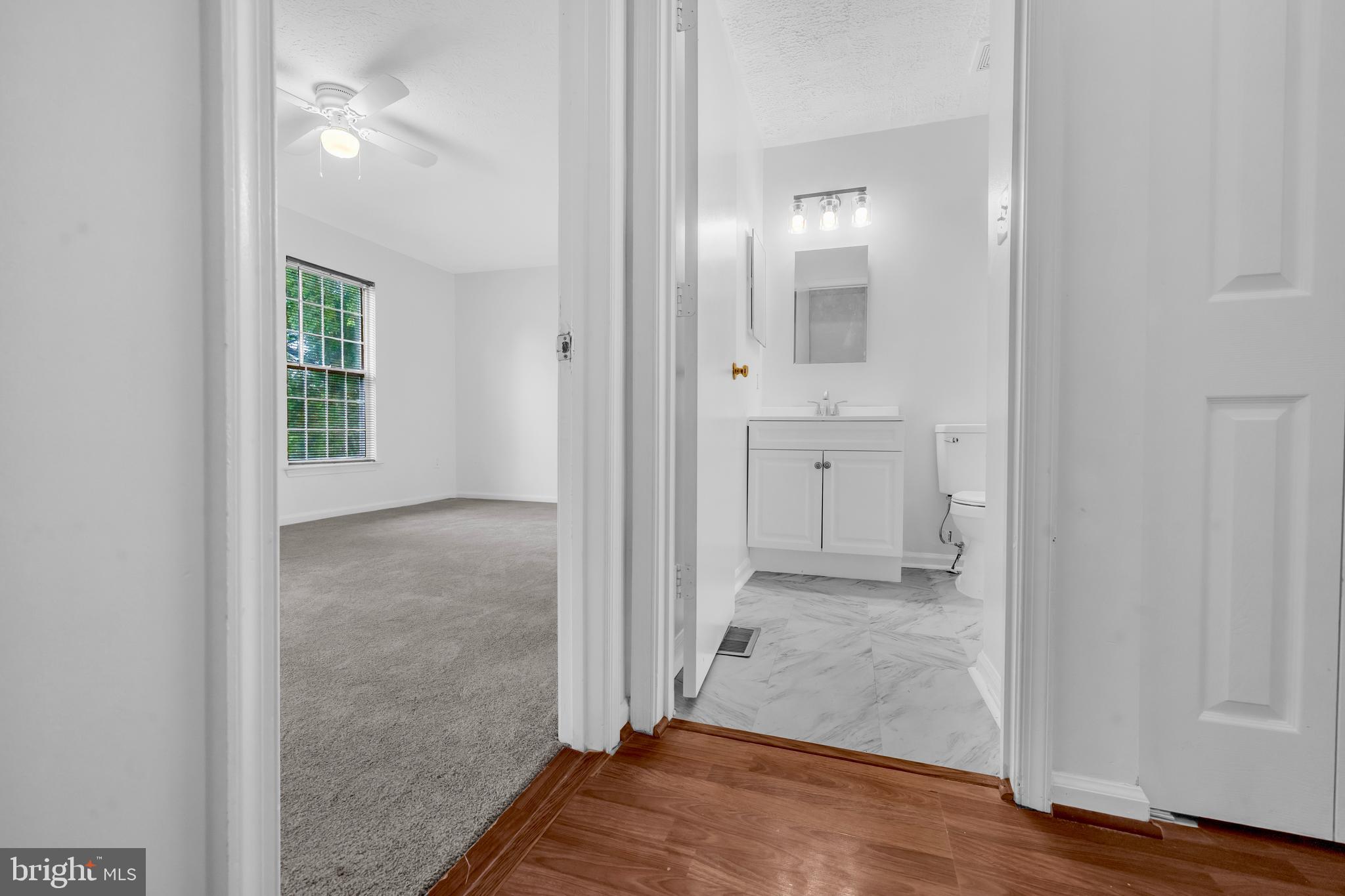 ROBIN MEADOWS - Residential Lease