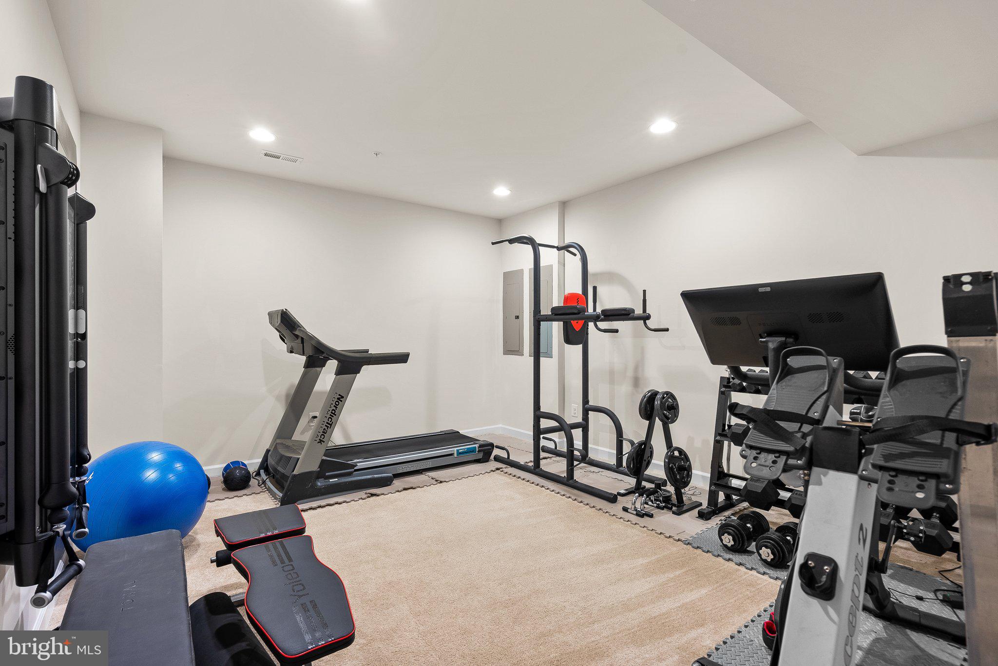 DAYS RANGE - Residential