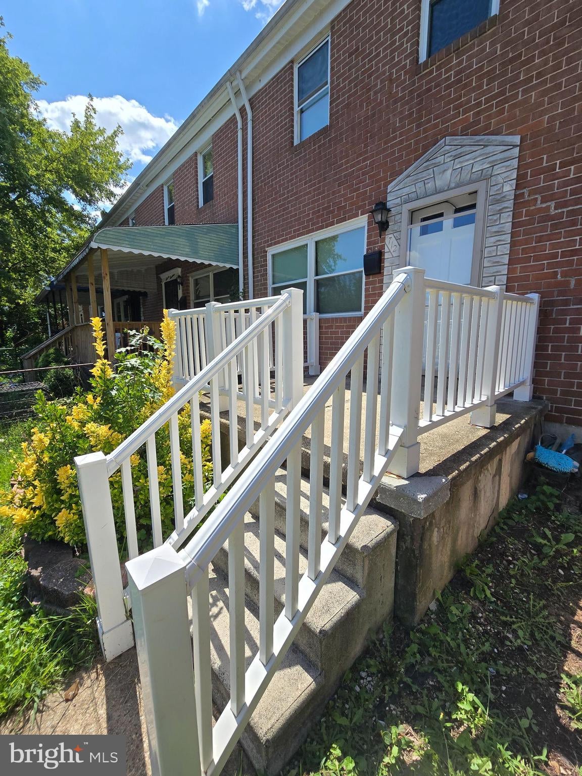 712 MANSFIELD ROAD