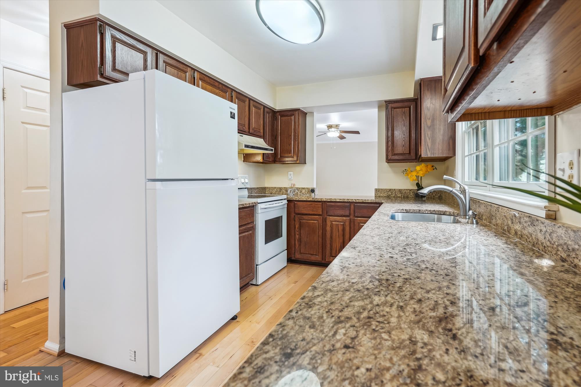 BURKE CENTRE - Residential