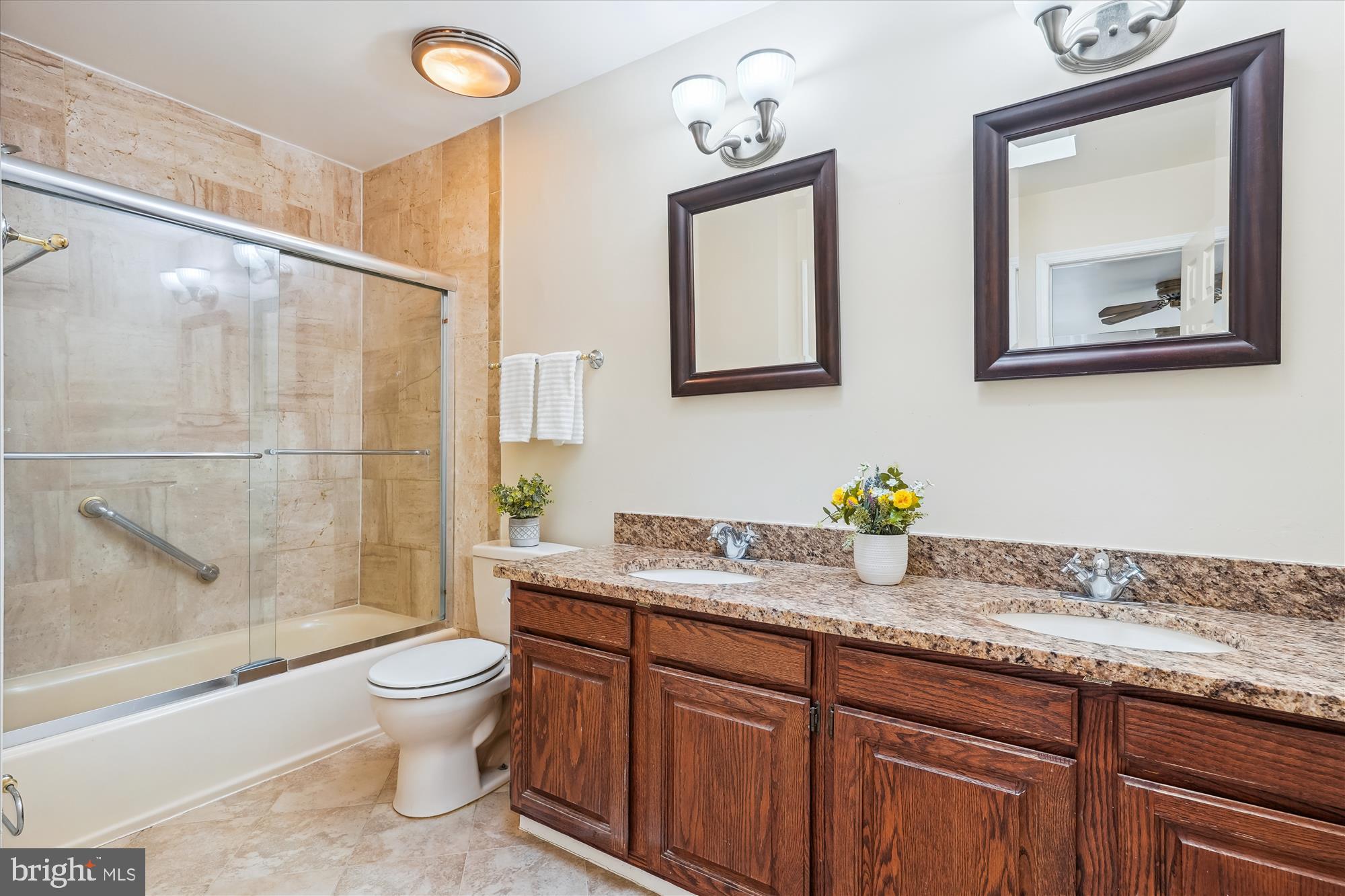 BURKE CENTRE - Residential