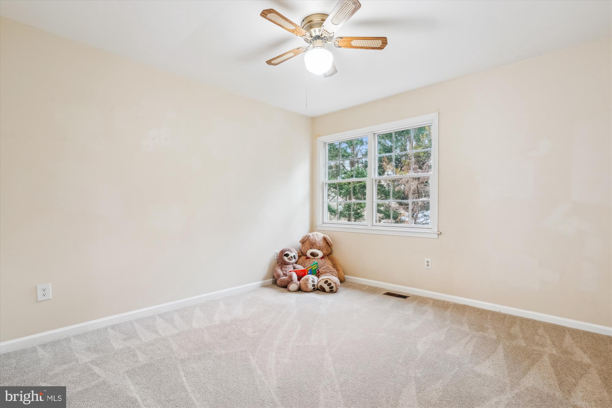 BURKE CENTRE - Residential