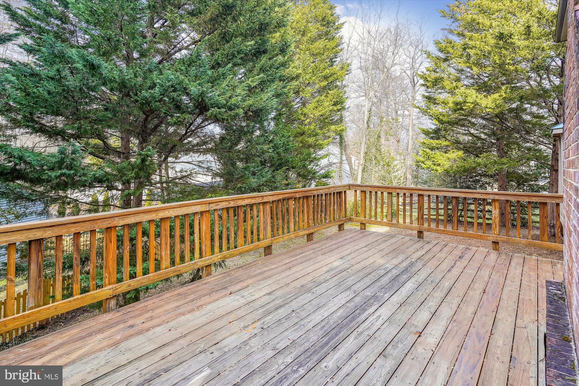 BURKE CENTRE - Residential