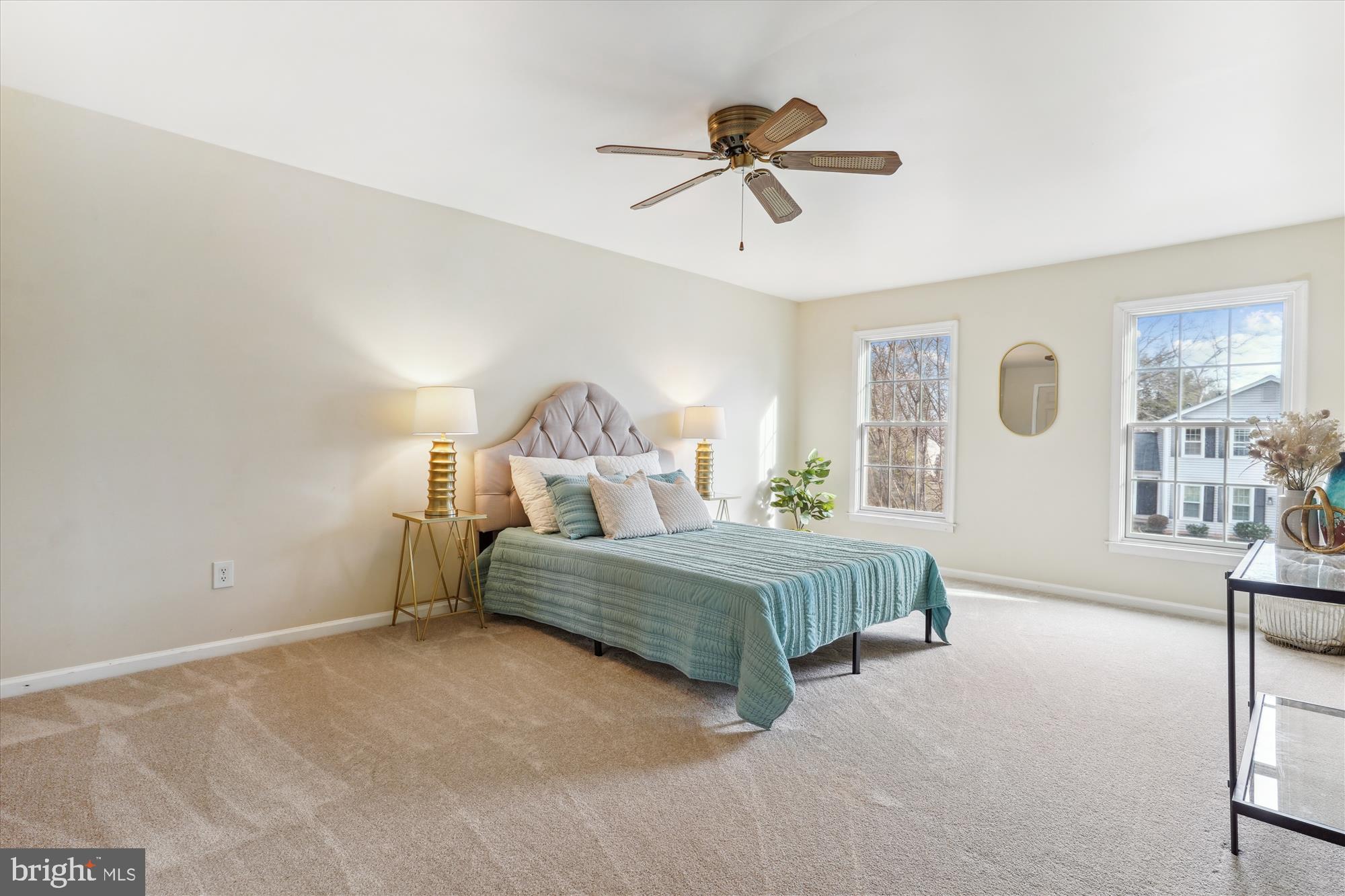 BURKE CENTRE - Residential