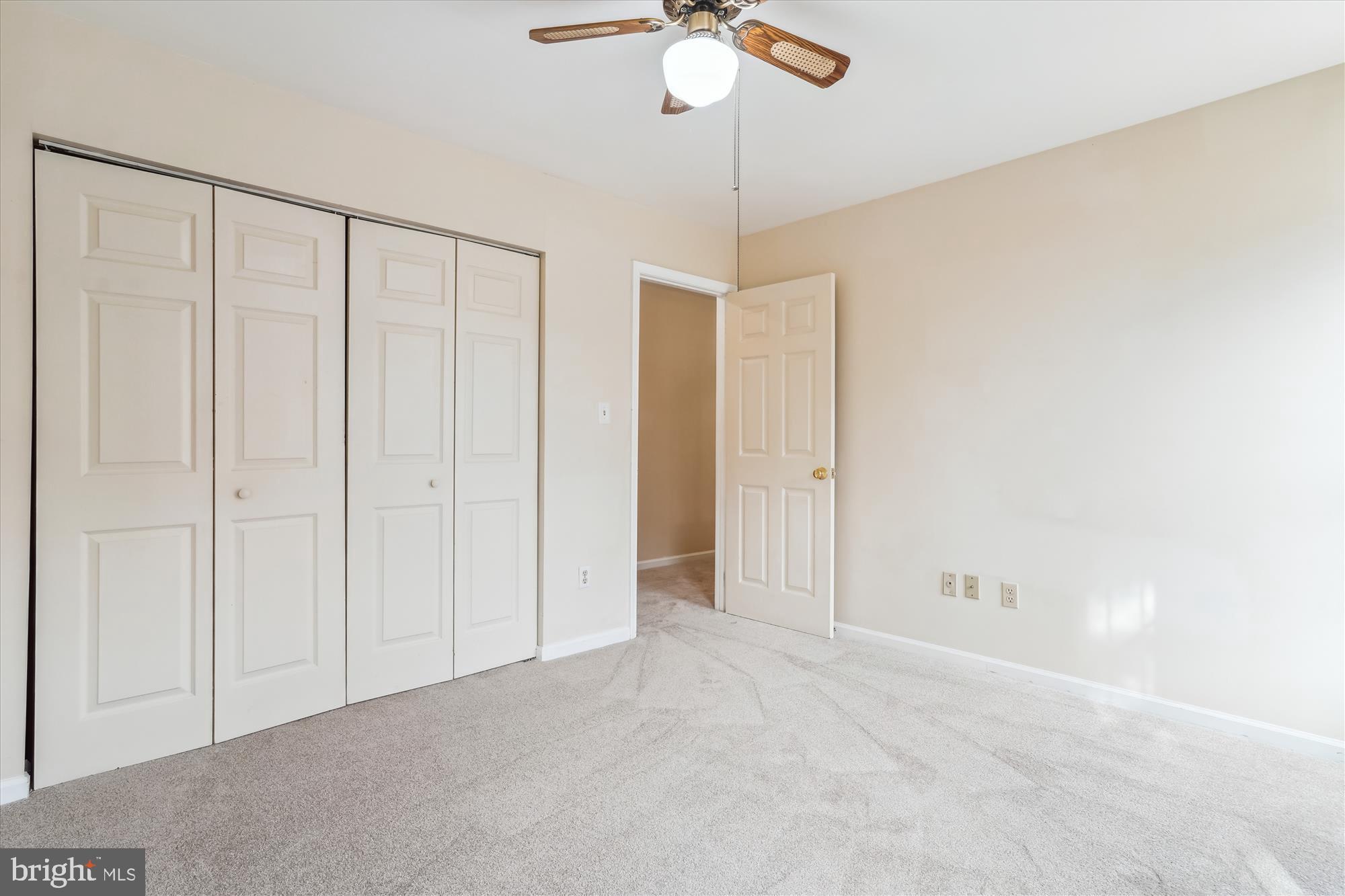 BURKE CENTRE - Residential