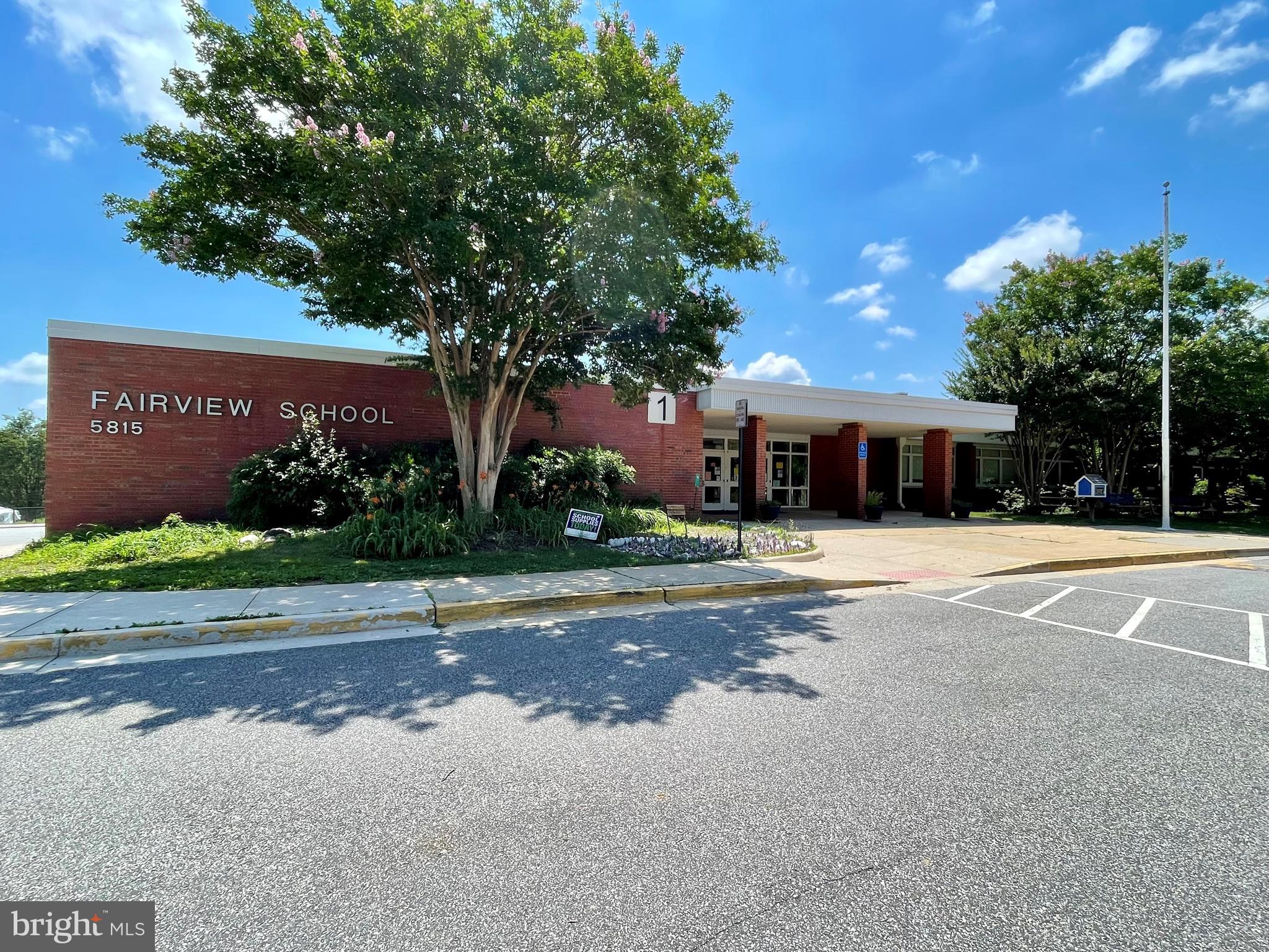 BURKE CENTRE - Residential