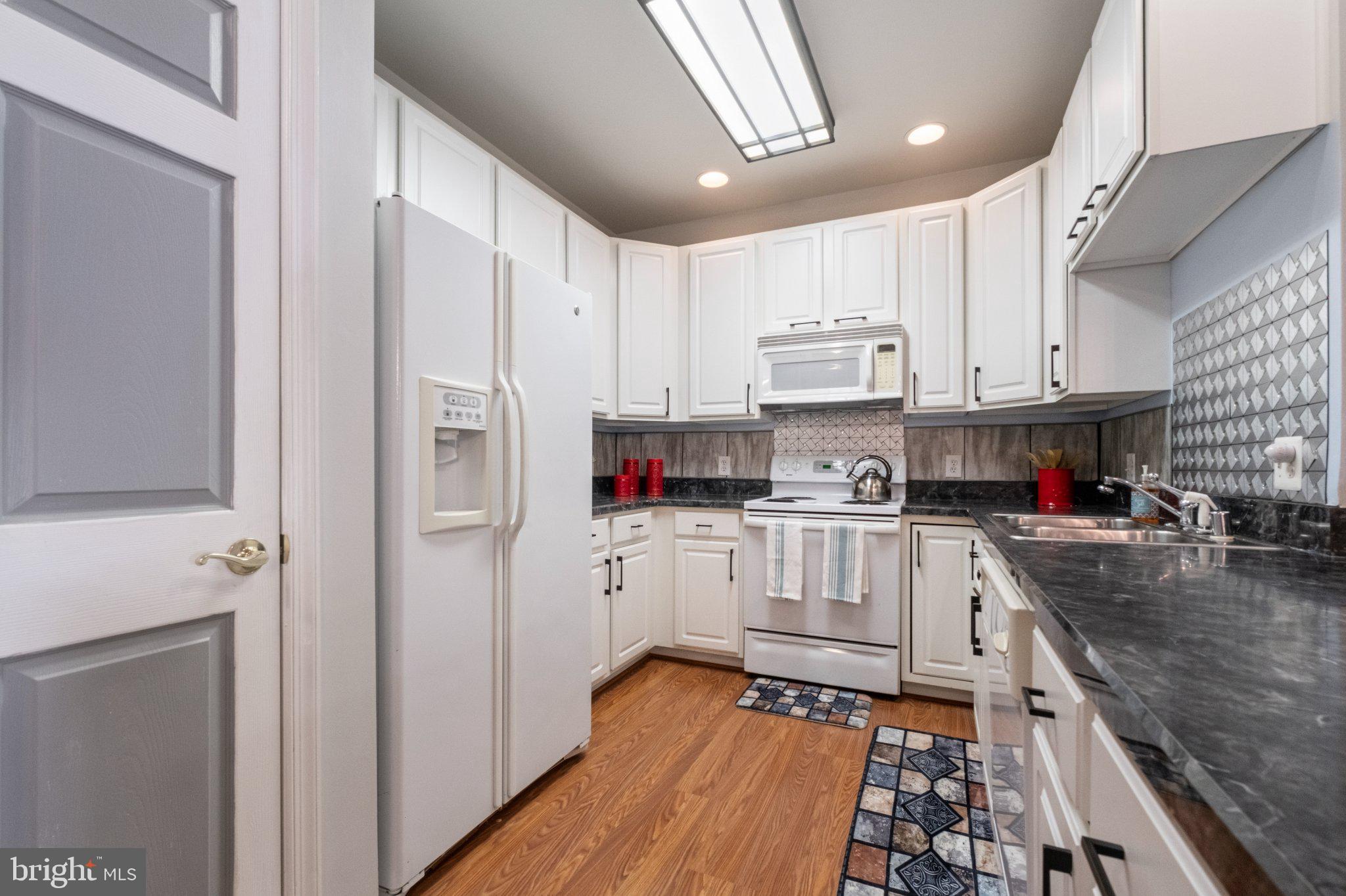 2607 CHAPEL LAKE DRIVE 313