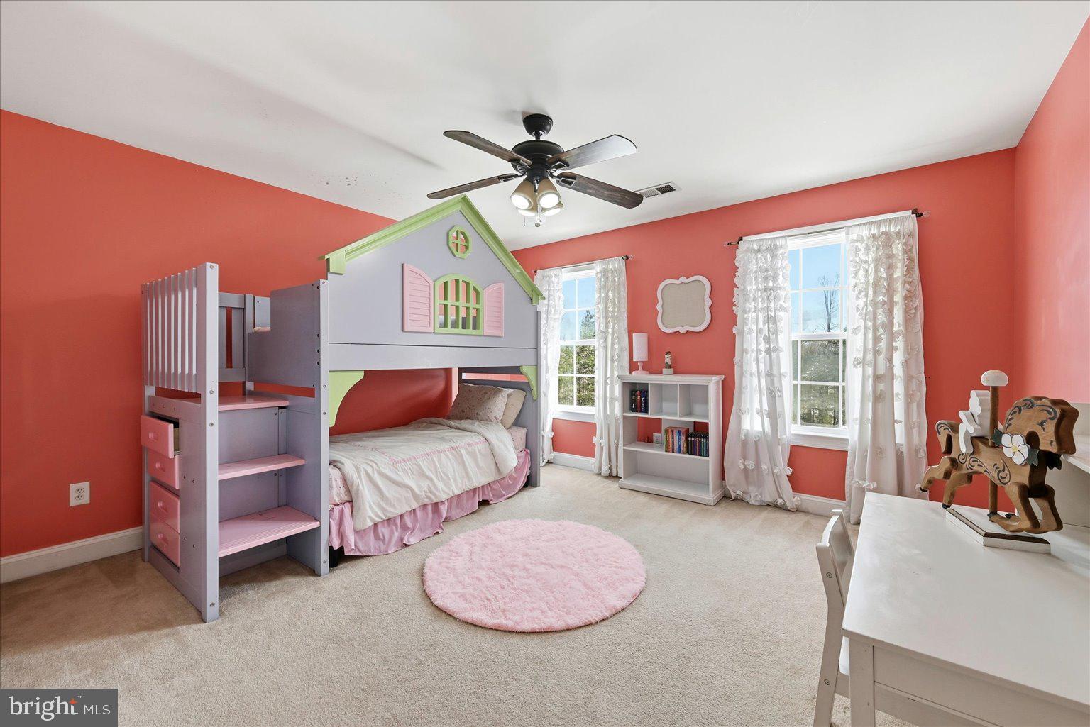 TAVERN GATE - Residential